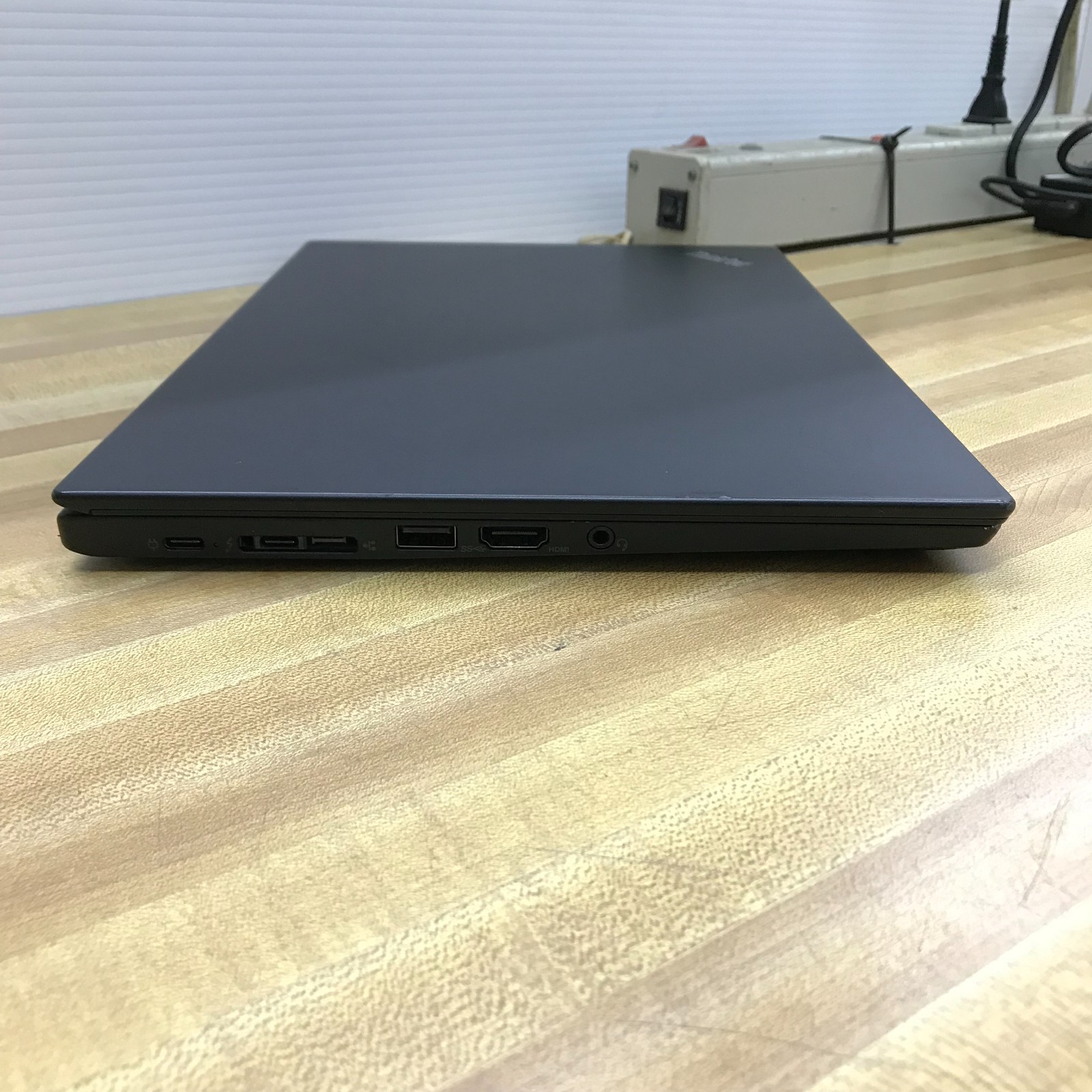 Lenovo ThinkPad X280 Touch Laptop i7-8550U 8GB RAM 256GB M.2 SSD Windows 11 Pro
