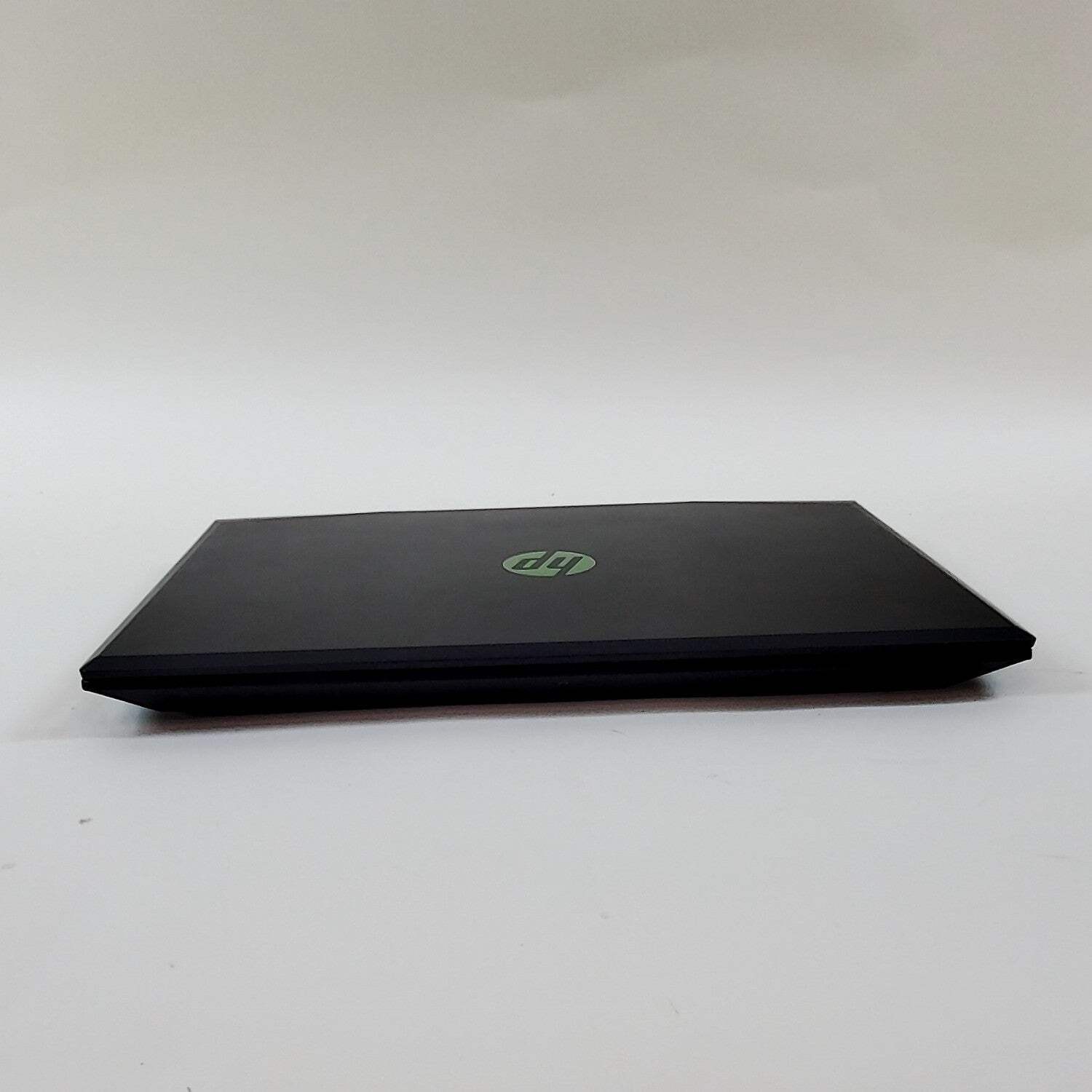 HP Pavilion Gaming 15.6″ i5-8300H 2.3GHz 8GB RAM 1TB HDD GeForce GTX 1050Ti READ