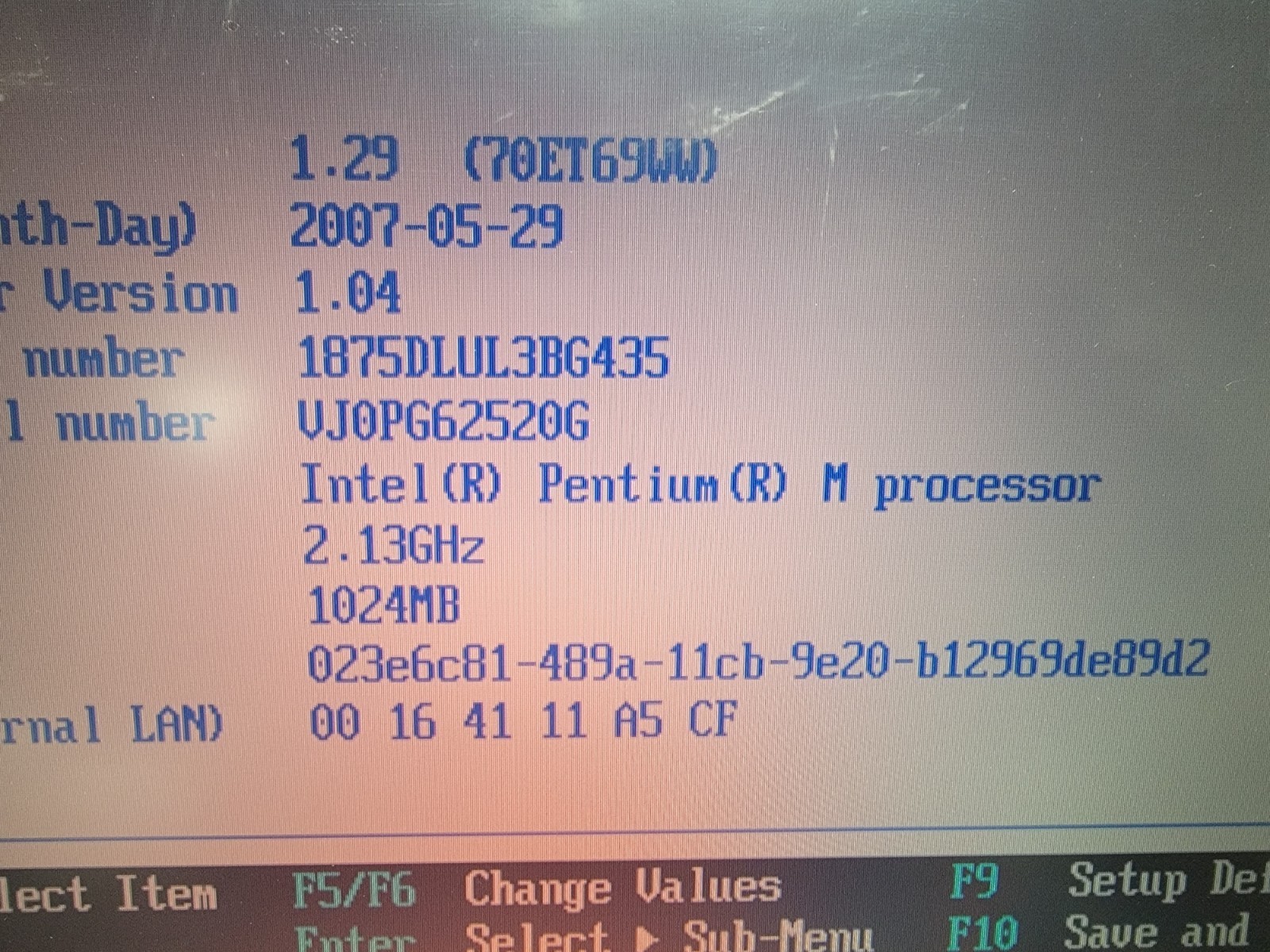 IBM Thinkpad 14″ T43 – Pent M – 1GB Ram – NO HDD NO BATTERY – FOR PARTS