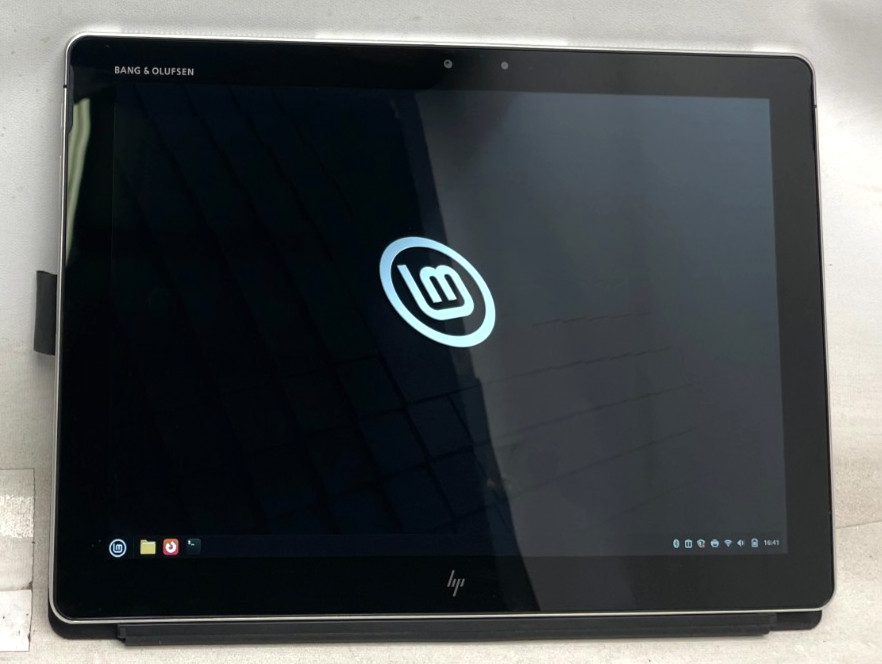 HP Elite X2 1012 G2 12″ 3K TCH i5-7200U 4gb Ram 128gb SSD Linux “Good” Btry