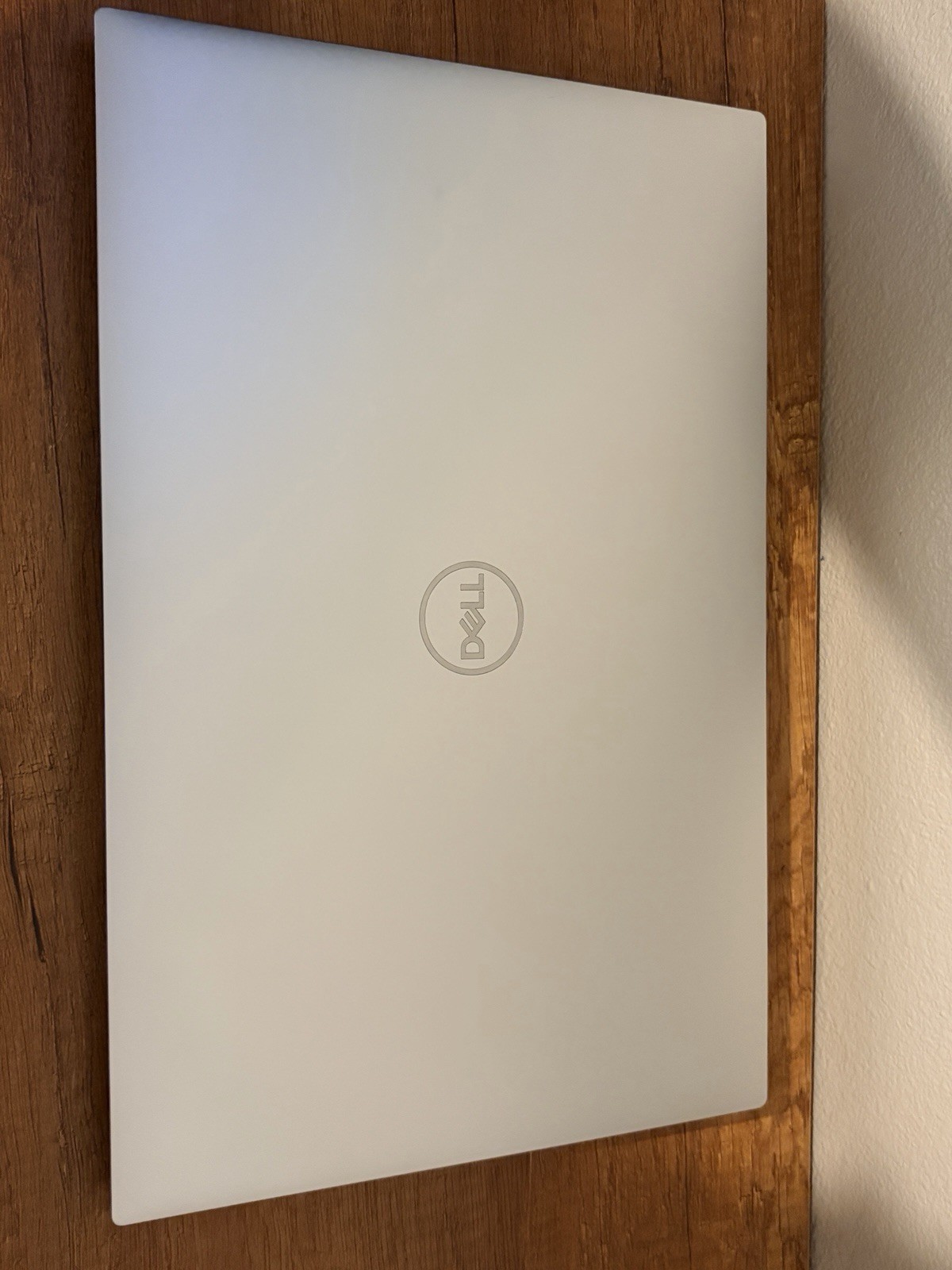High-End Dell XPS 17 – i7, 32GB RAM, 2TB SSD, RTX 2060 (Excellent Condition)