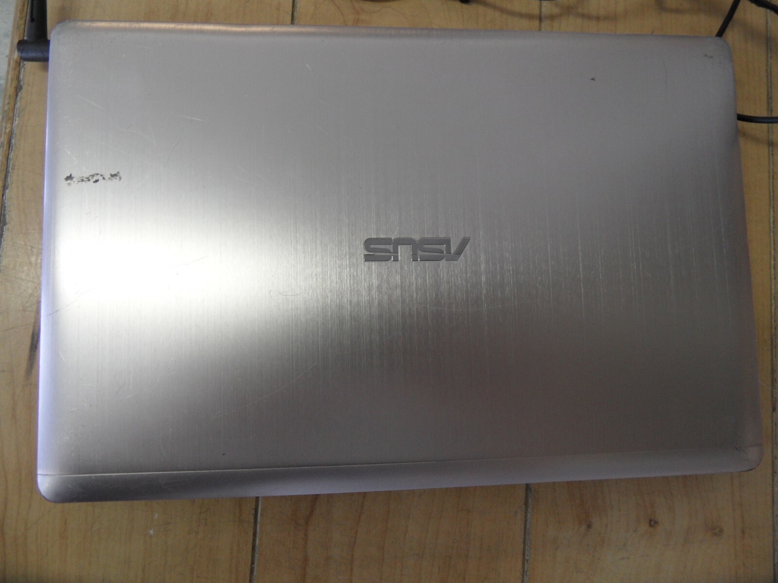 Asus X202E Laptop For Parts Posted Bios Hard Drive Wiped Dinged Up