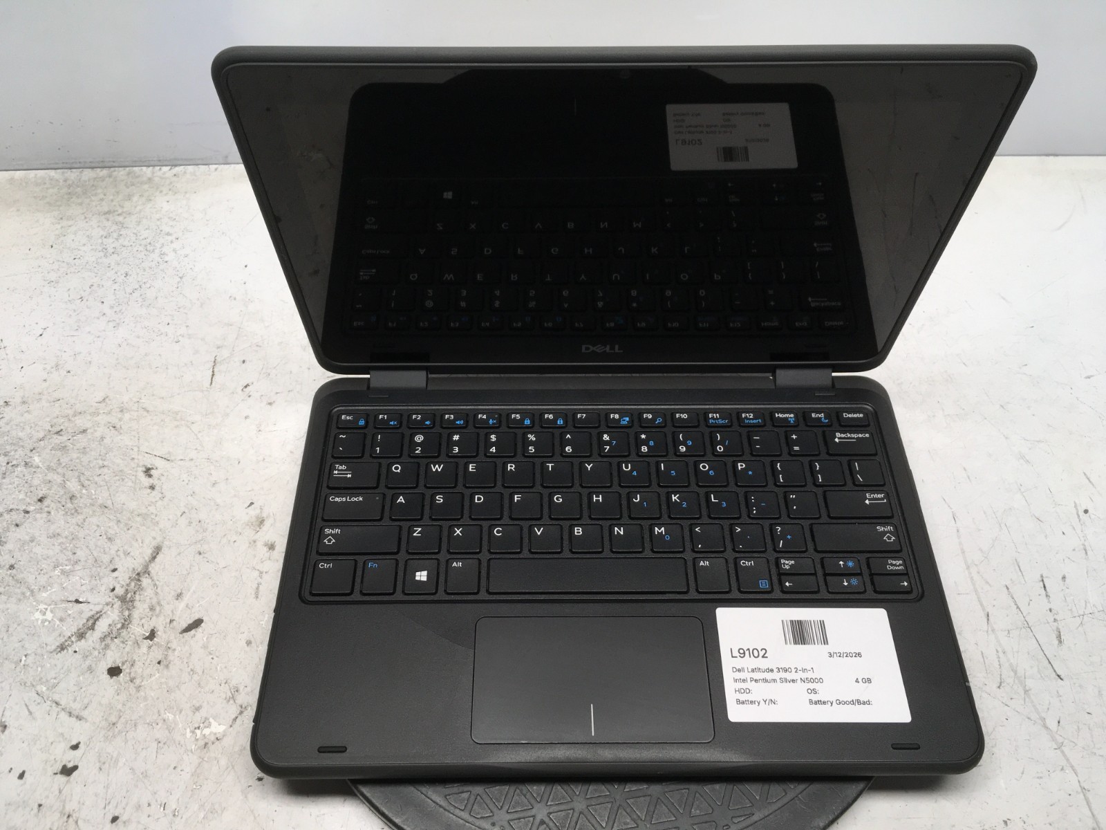 Dell Latitude 3190 2-In-1 Intel Pentium Silver N5000 1.1GHz 4 GB NO HDD