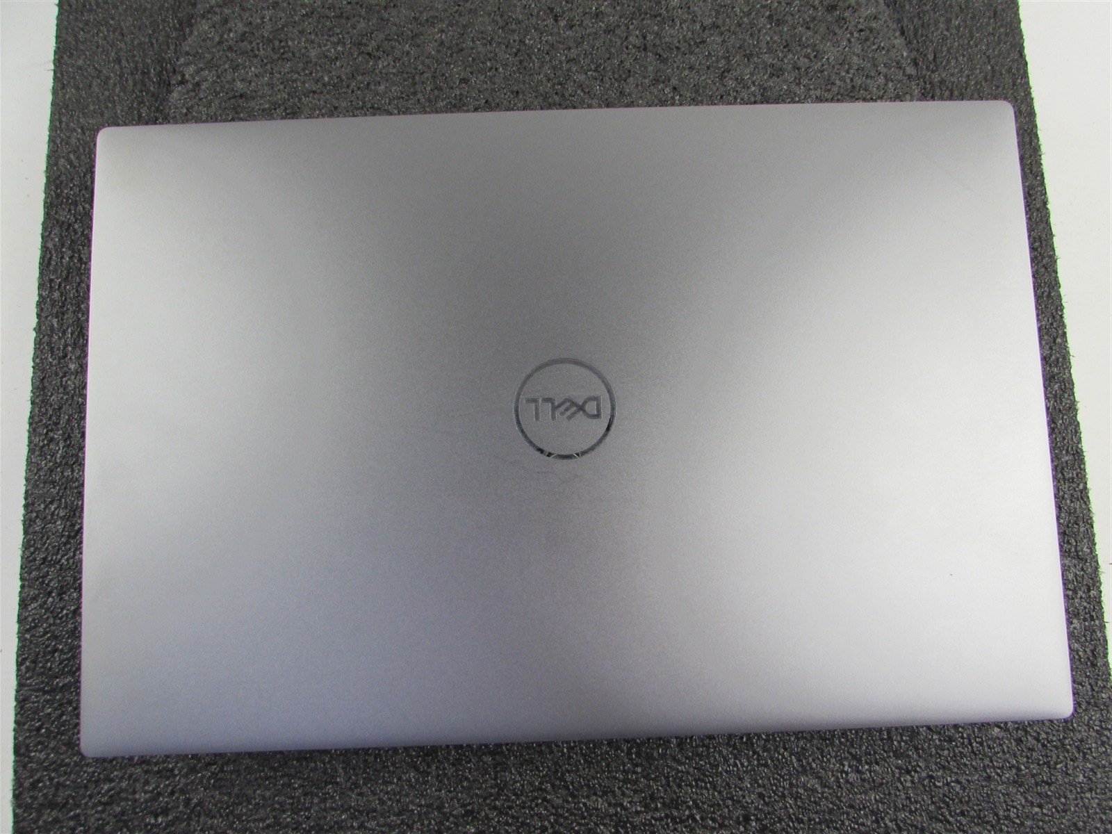 DELL PRECISION 5550 1920X1200 FHD I7-10850H 512GB 32GB RAM T1000 WIN 11 NO BATT
