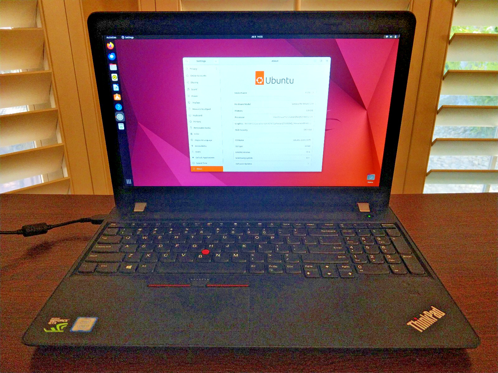 Lenovo ThinkPad E570 Nvidia GTX 950M i7-7500U 8GB RAM 500GB HDD LINUX Laptop