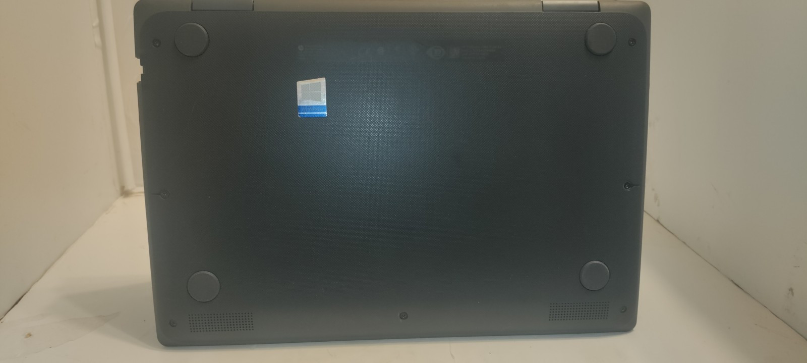 HP ProBook X360 11 G6 EE 2 in 1 Laptop/Tablet intel i3-10110Y 8 GB RAM 256GB M.2