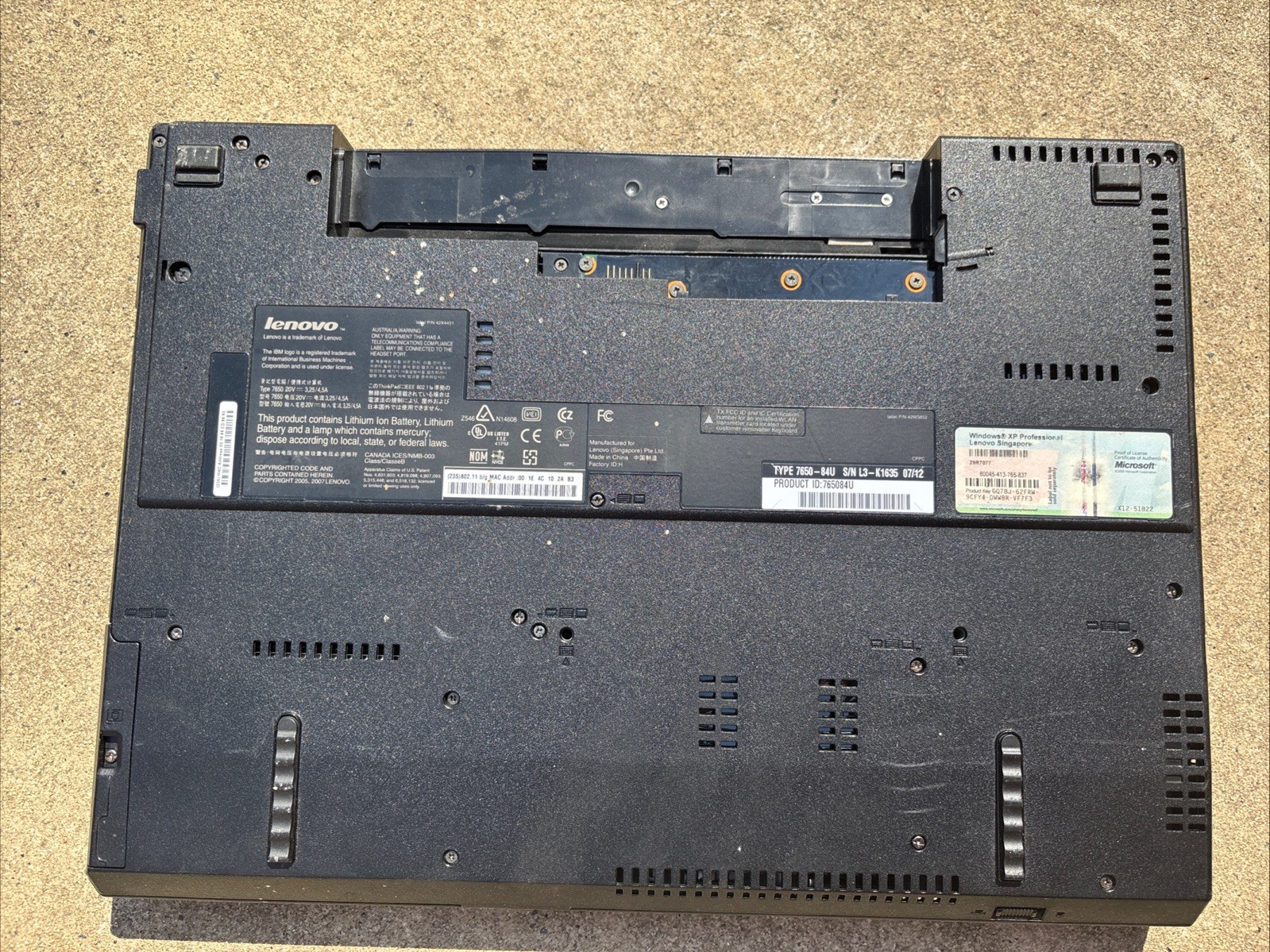 Lenovo ThinkPad R61e 15″ Laptop Intel Celeron UNTESTED FOR PARTS