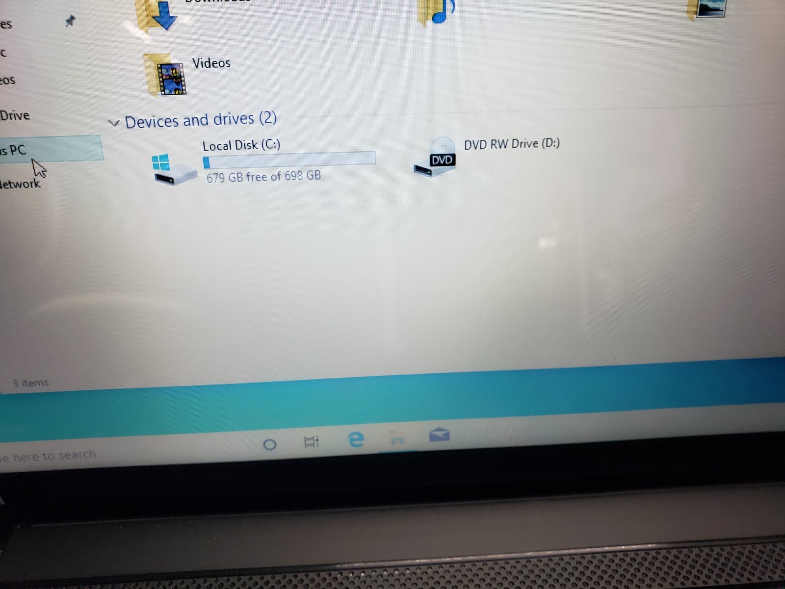 Toshiba laptop C55T-A5103 i3-4000m 2.40ghz 4gb ram 700gb hdd for parts