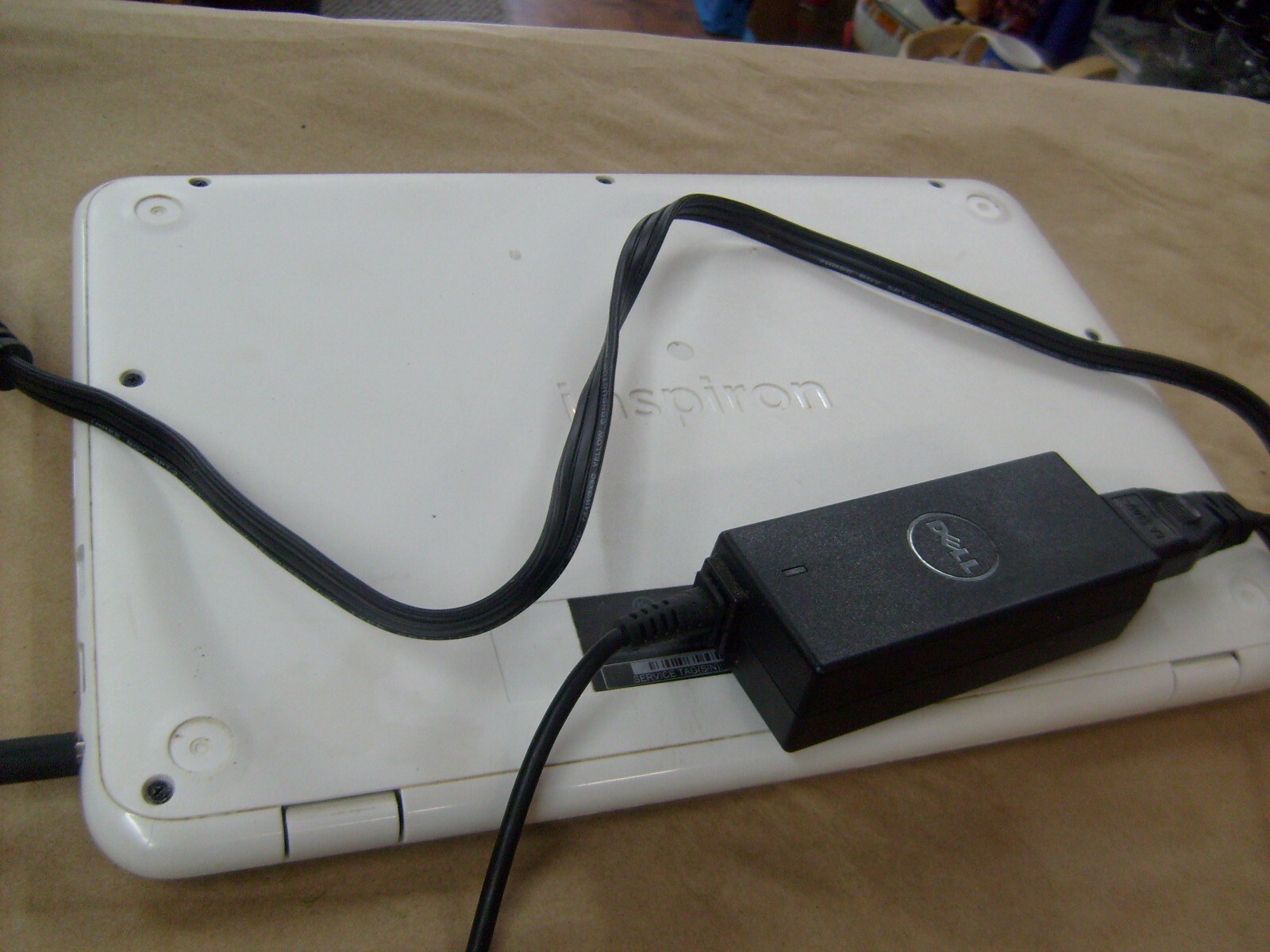 Dell Inspiron P24T ( NEEDS OPERATING SYSTEM ) – AS IS – works w/ charger !!