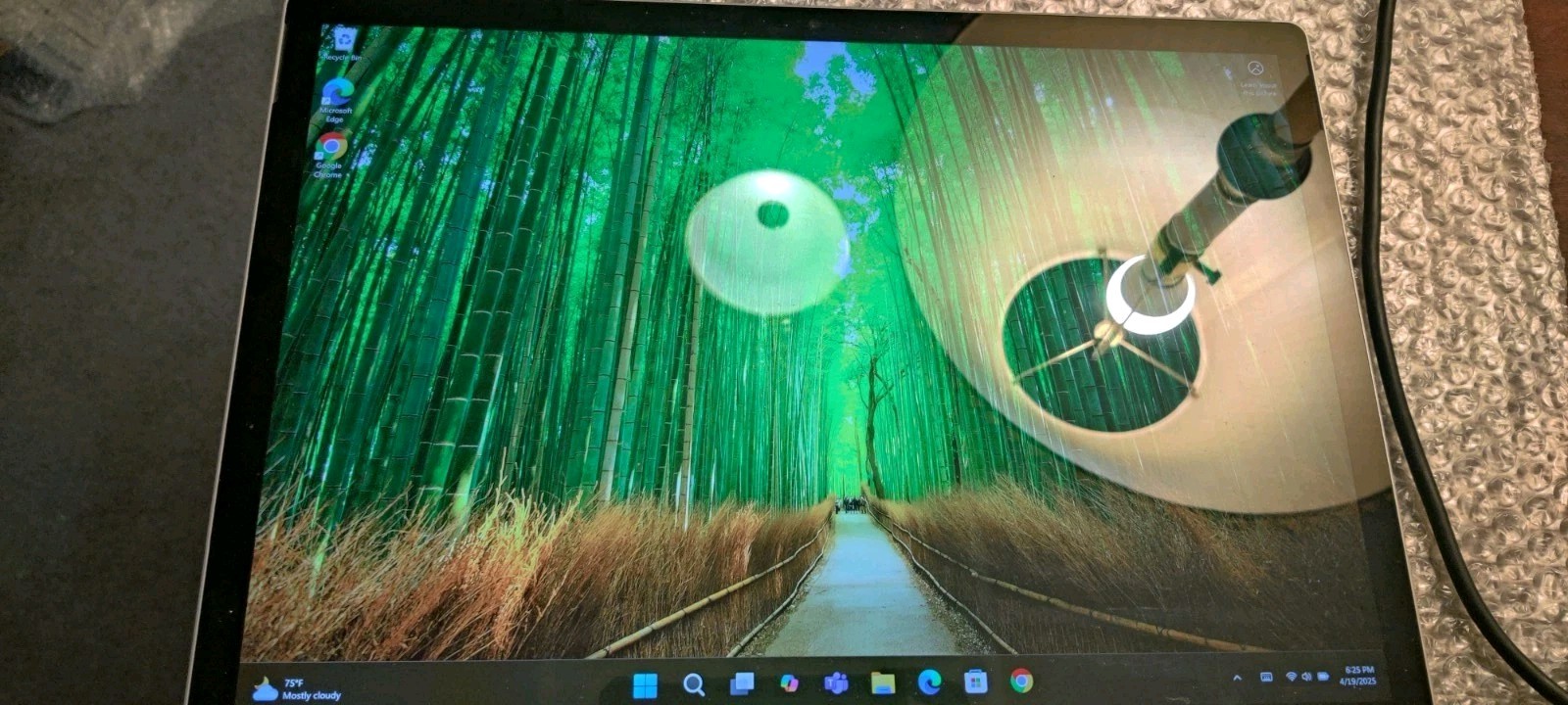 Microsoft Surface Book 2 15″ i7|16|512GB Tablet Only Battery Cycle # 127
