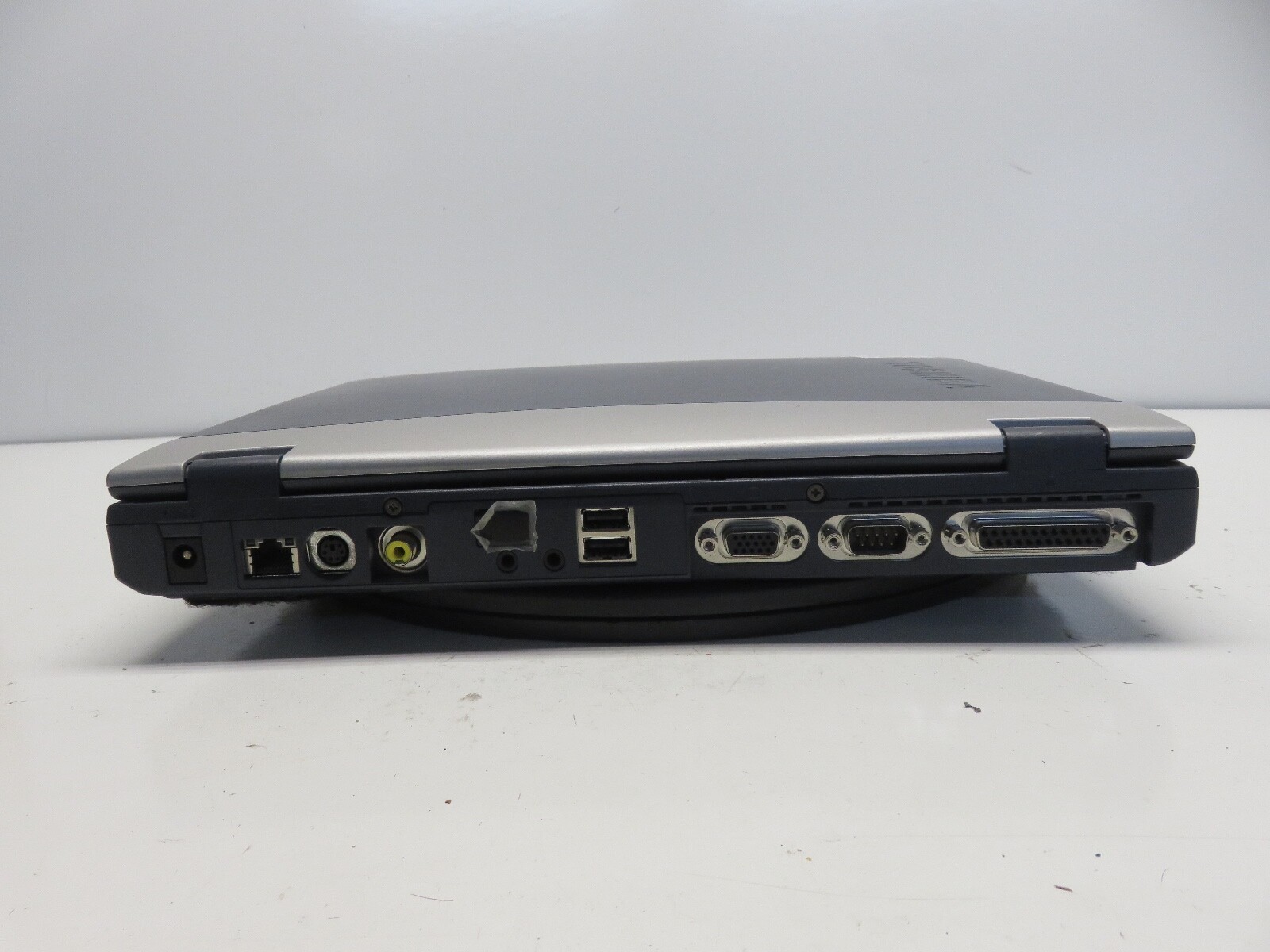 Toshiba Satellite PS183U-00vf0x Celeron 1GHz 256 MB NO HDD No Batt