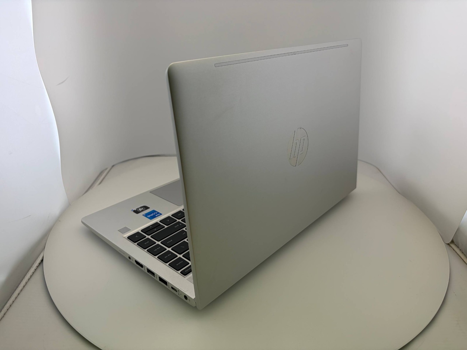 HP ProBook 440 G9 14″ i5-1235U@1.3GHz, 16GB RAM, 256GB NVME SSD, WIN 11 Pro