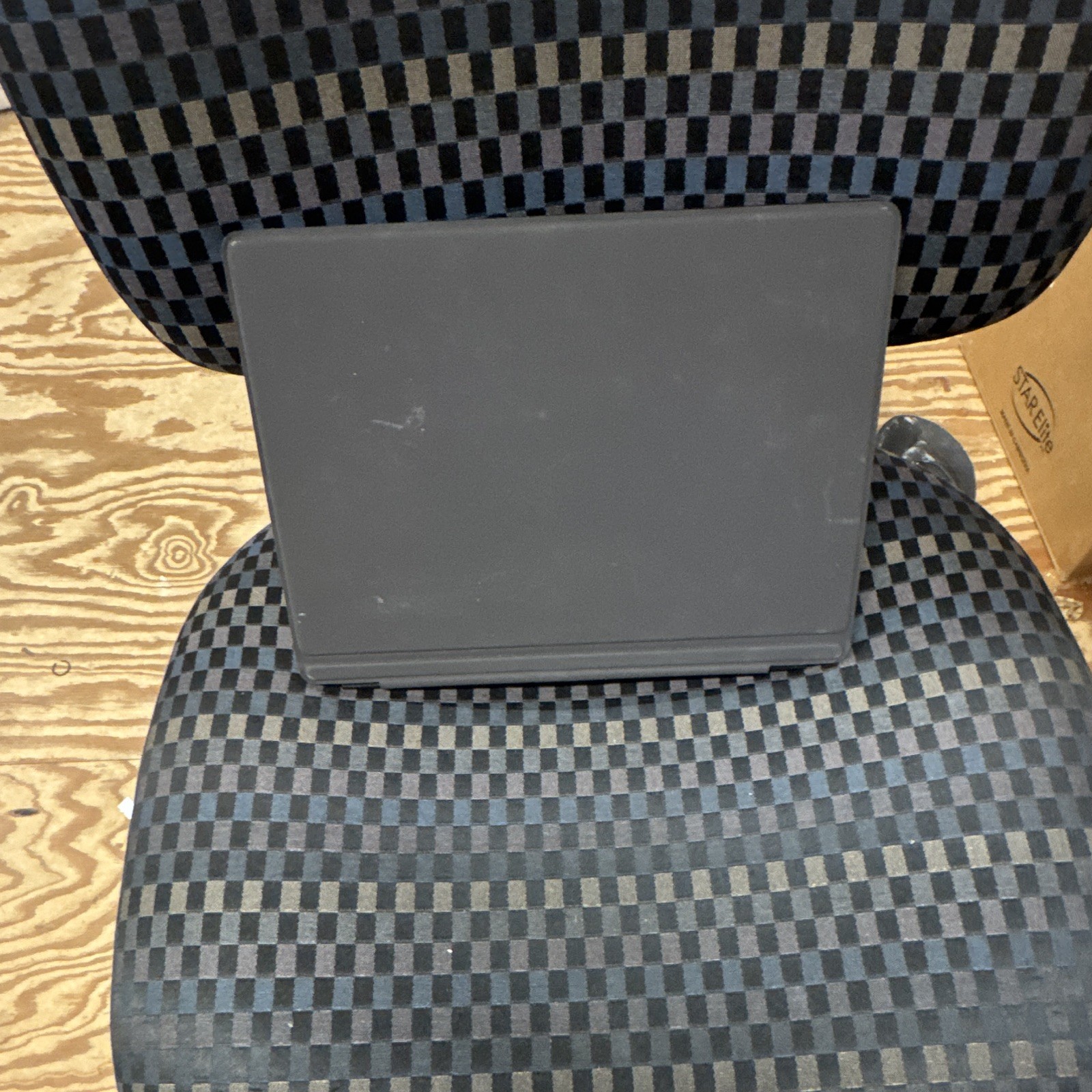 Dell Latitude 5290 2-in-1 12.3″ i5-8350U 8GB 256GB SSD Touch Win 10 Pro
