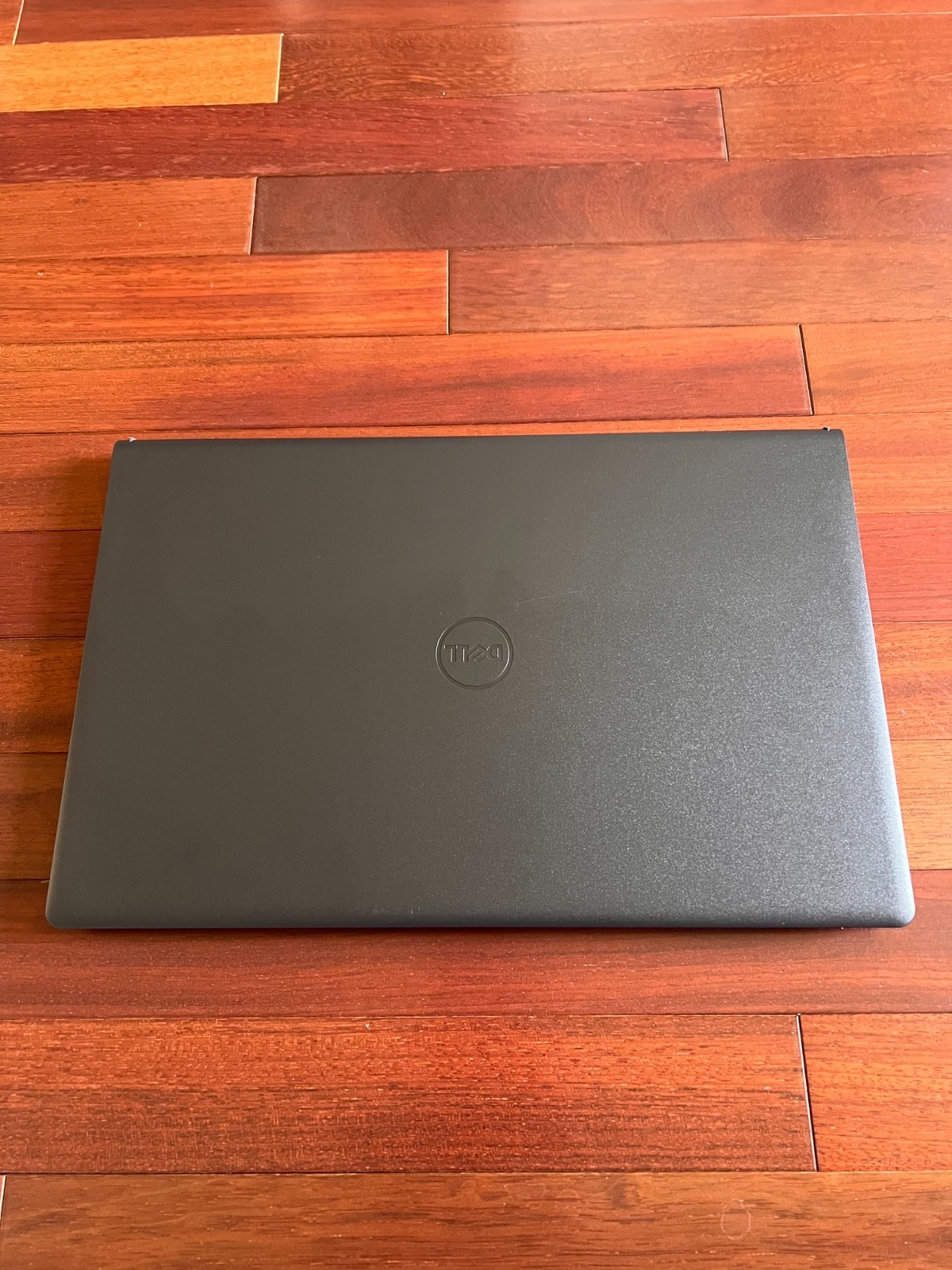 Dell Inspiron 3535 15.6″ FHD Touchscreen AMD Ryzen5 7530U 32GB RAM 1TB SSD W11H