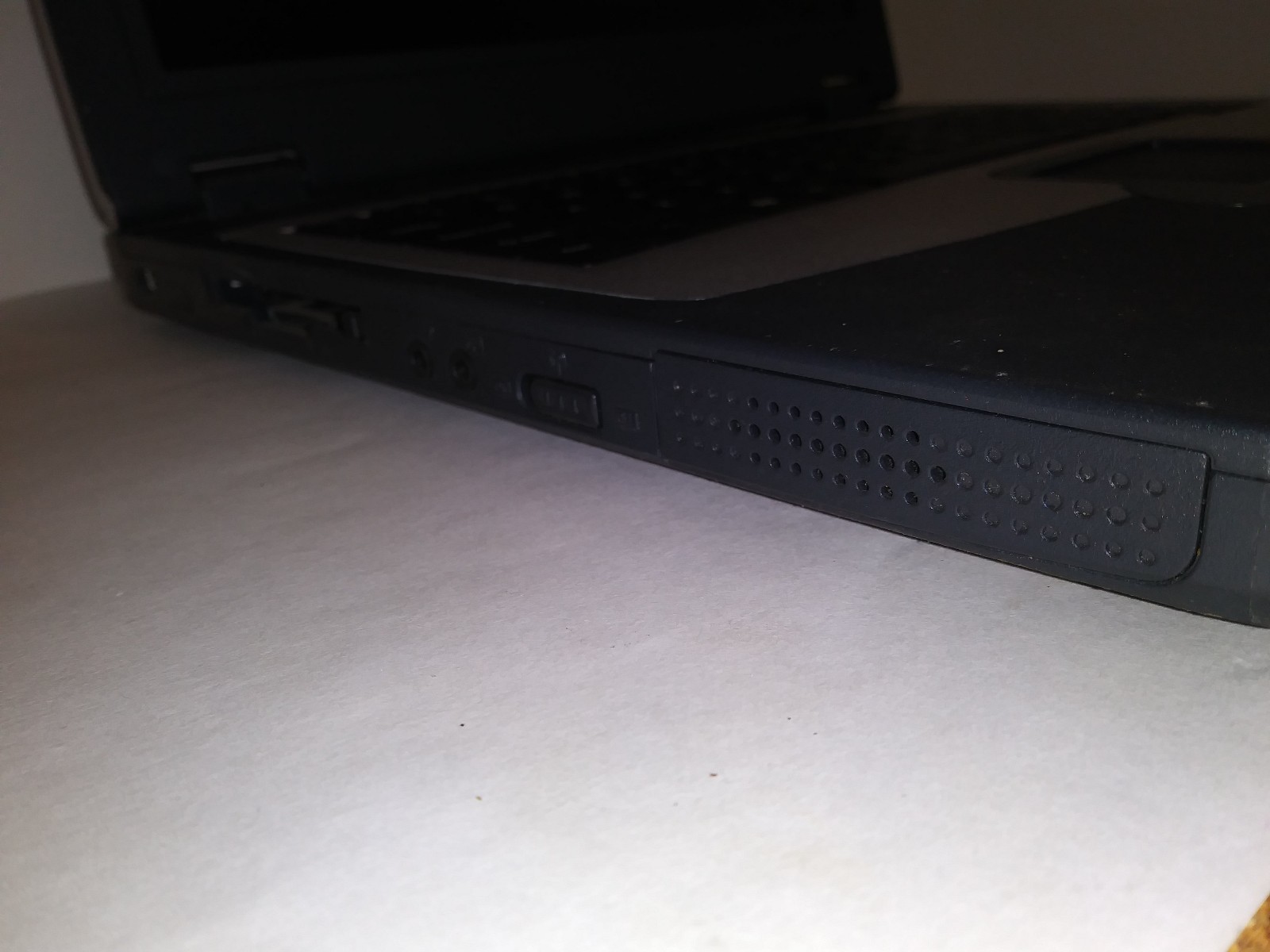 Megabyte – Intel 1.7GHz (Exact Processor UNKNOWN) CL51-14 Laptop