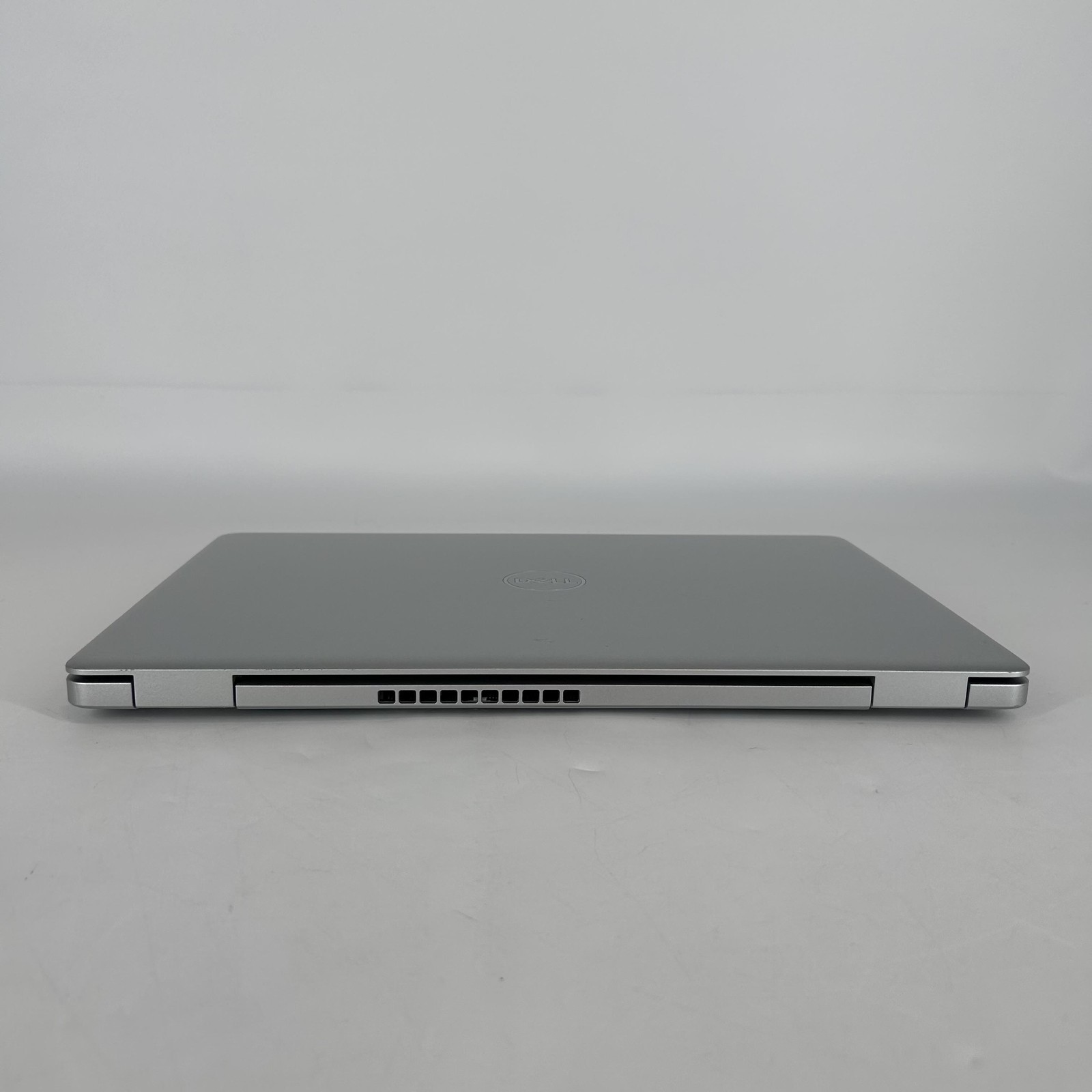 Dell Inspiron 5593 15.6 Silver FHD i7-1065G7 1.30GHz 16GB 512GB SSD Very Good