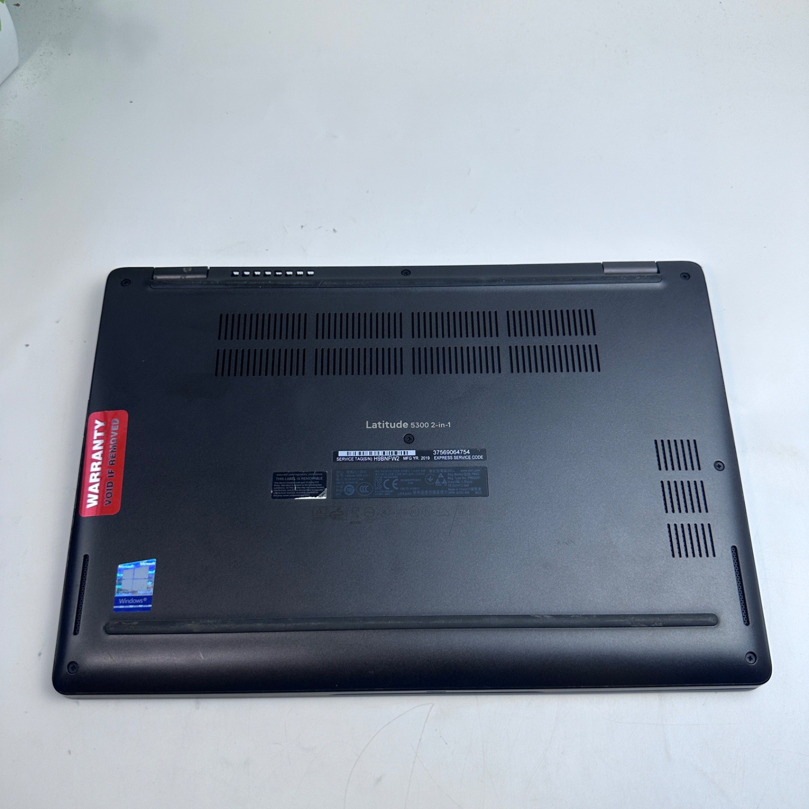 Dell Latitude 5300 2-in-1 13.3″ FHD Laptop, i7-8665U, 16GB RAM, 512GB SSD