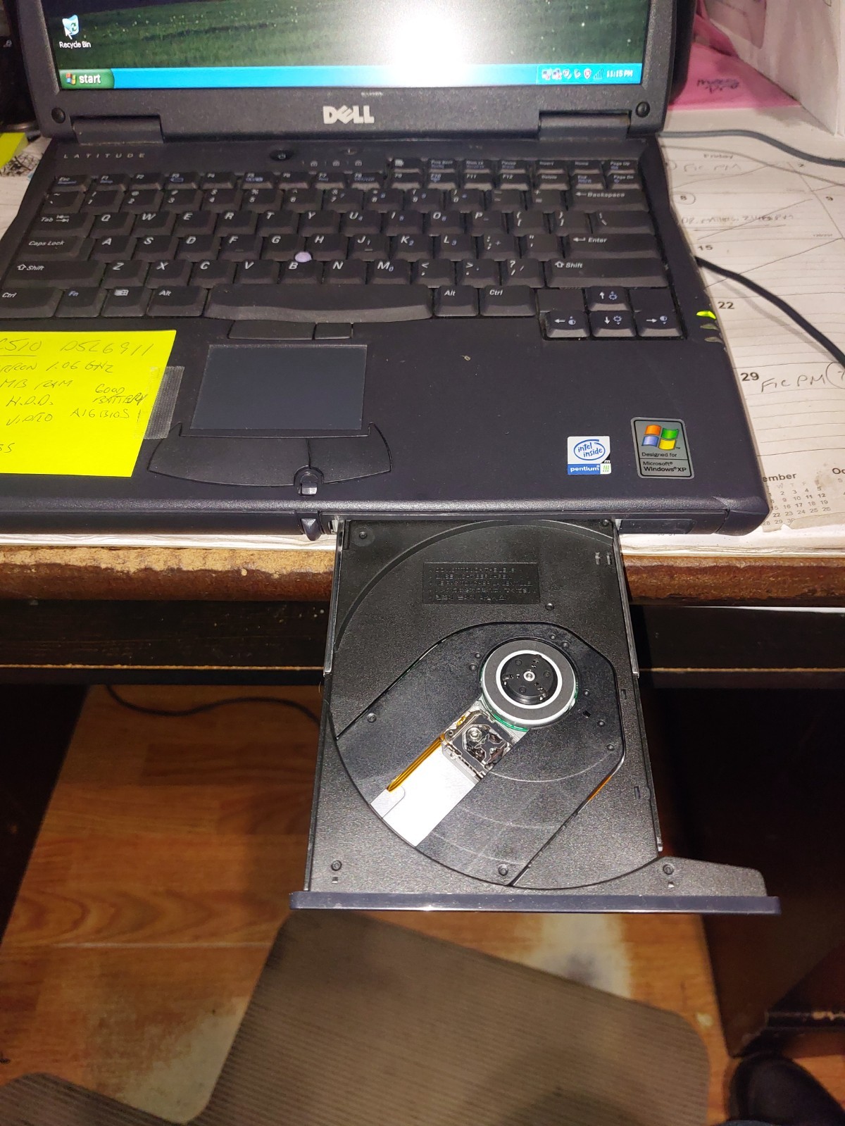 DELL LATITUDE C510 laptop Celeron 1.06Ghz 256MB RAM 20GB HD WIN XP TESTED