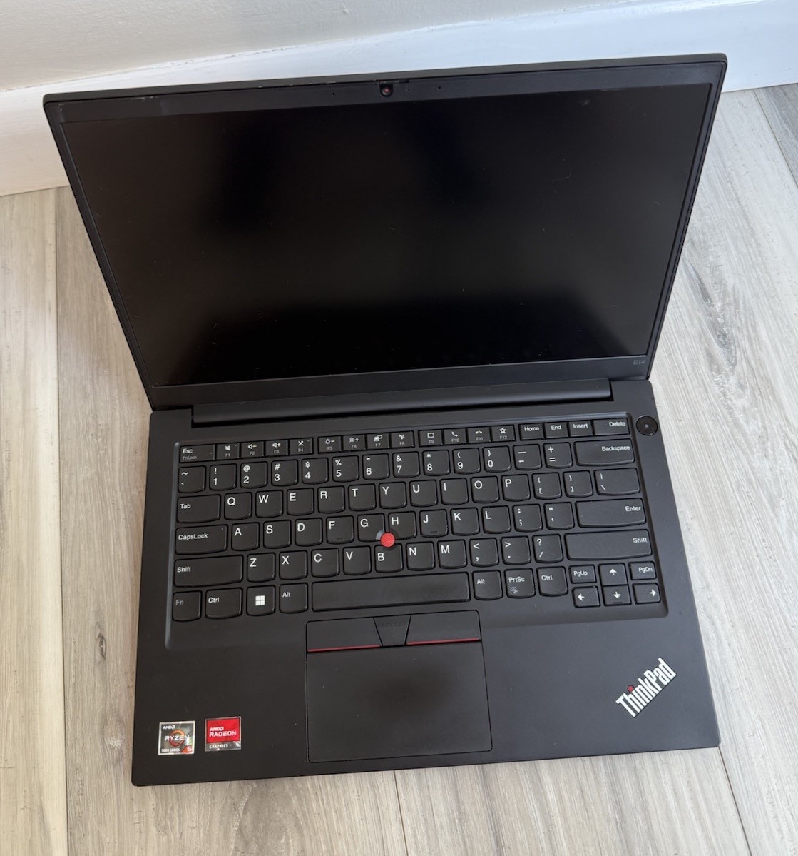 Lenovo ThinkPad E14 Gen 4 AMD Ryzen 5 5625U 8GB RAM NO SSD NO OS BAD USB-C