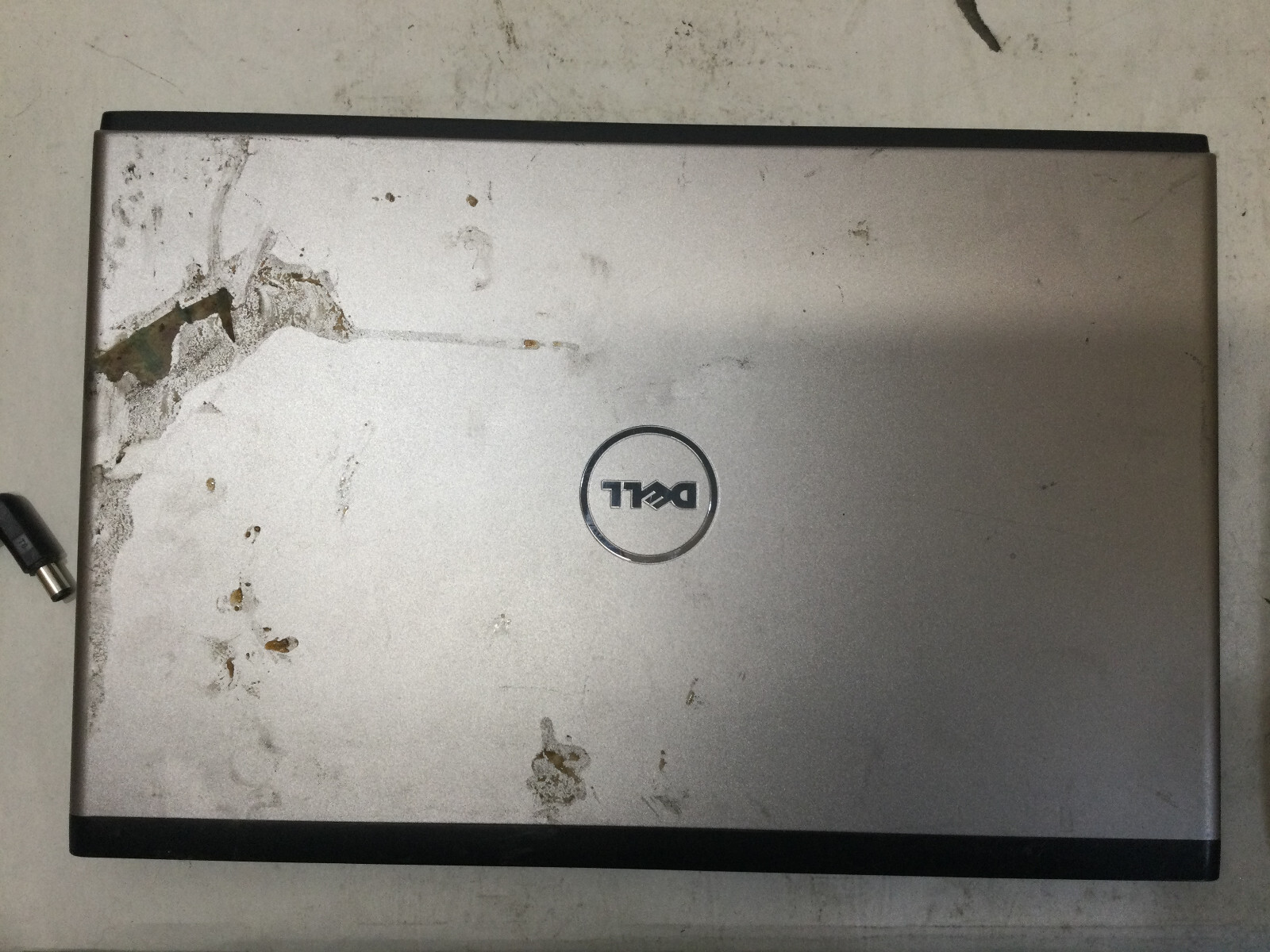 DELL VOSTRO 3500 – BOOTS TO BIOS – INTEL I5 M560 – NO RAM – READ DESCRIPTION -BB