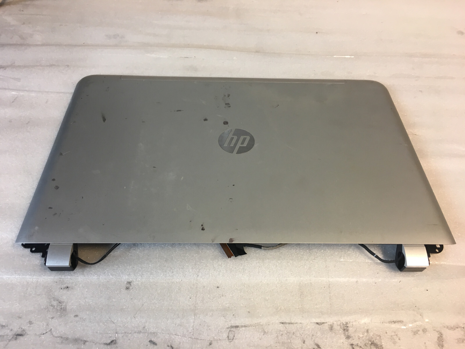 HP Envy Notebook 17.3″ Glossy Complete Screen Assembly – Tested