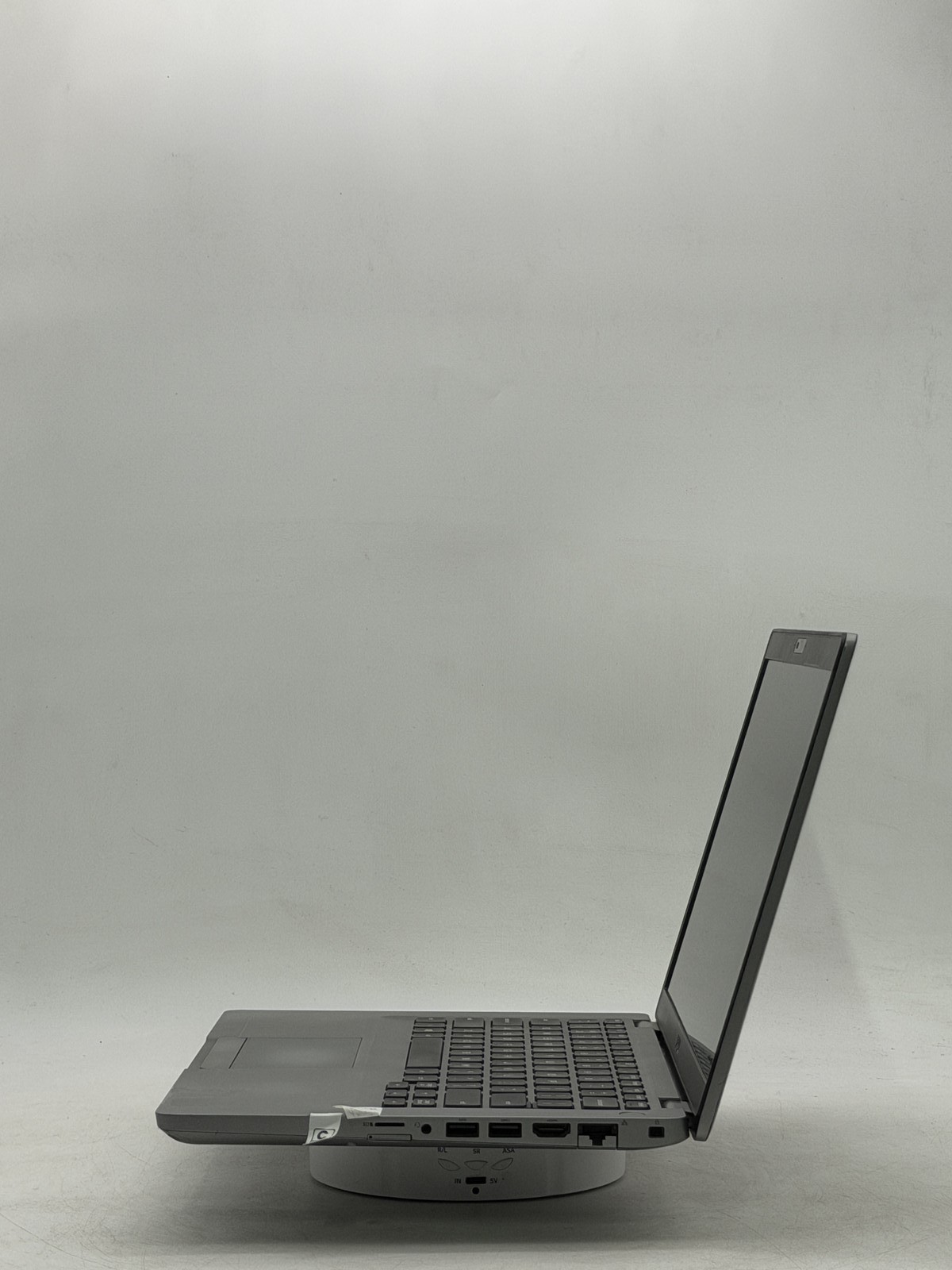 Dell Latitude (5410) 14inch i5-10210U 8GB 512GB NO OS |Please Read|