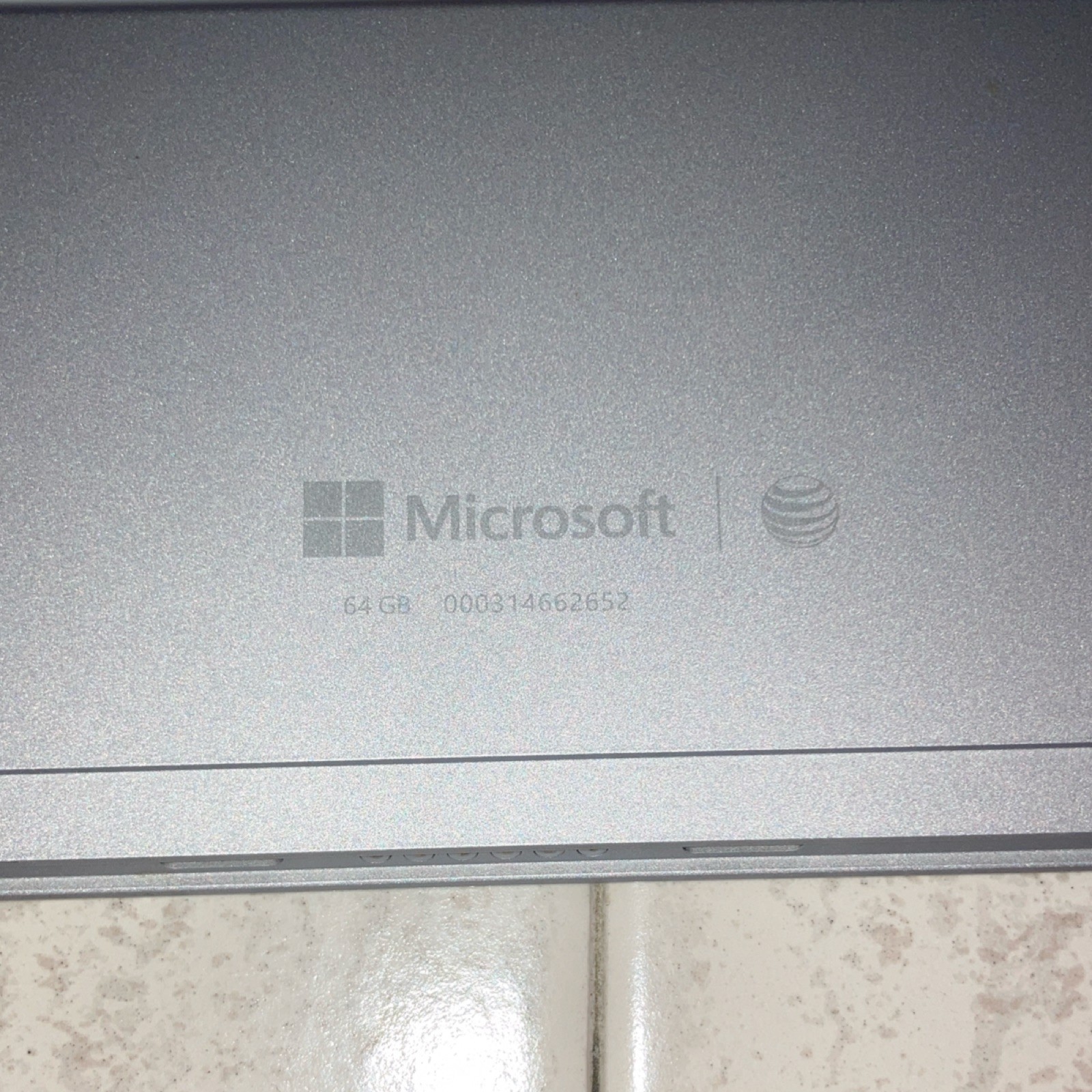 Microsoft Tablet 64GB AT&T Silver Wi-Fi USB no accessory’s