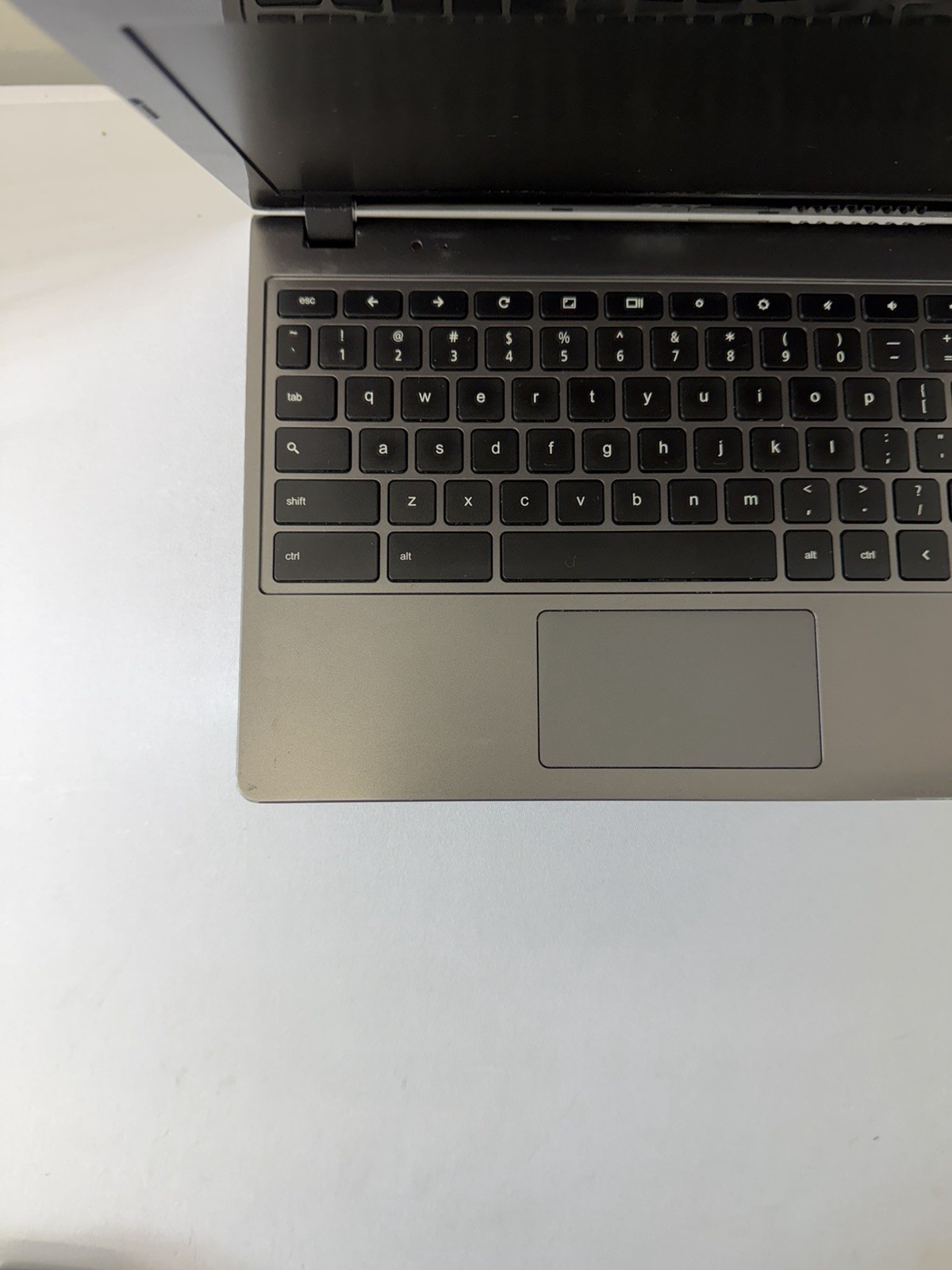 Acer Chromebook C720-2848 Laptop – Screen Leaking Light – Read Des