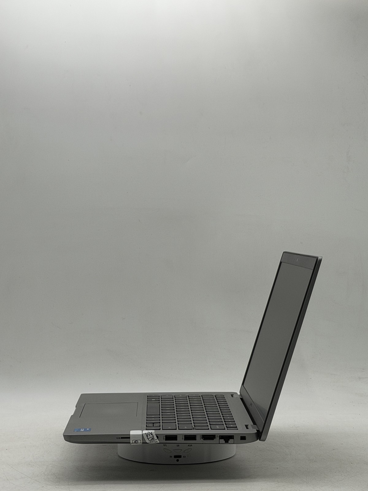 Dell Latitude (5420) 14in i5-1135G7 8GB 128GB No OS– Read