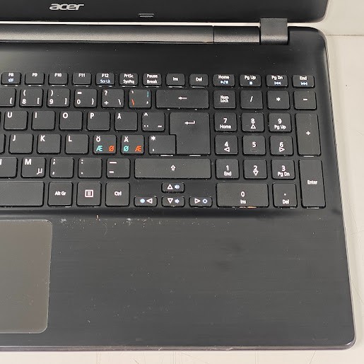 Acer Aspire F5-521-46P1 Laptop – AMD A4-6210, Radeon R3, 6GB RAM