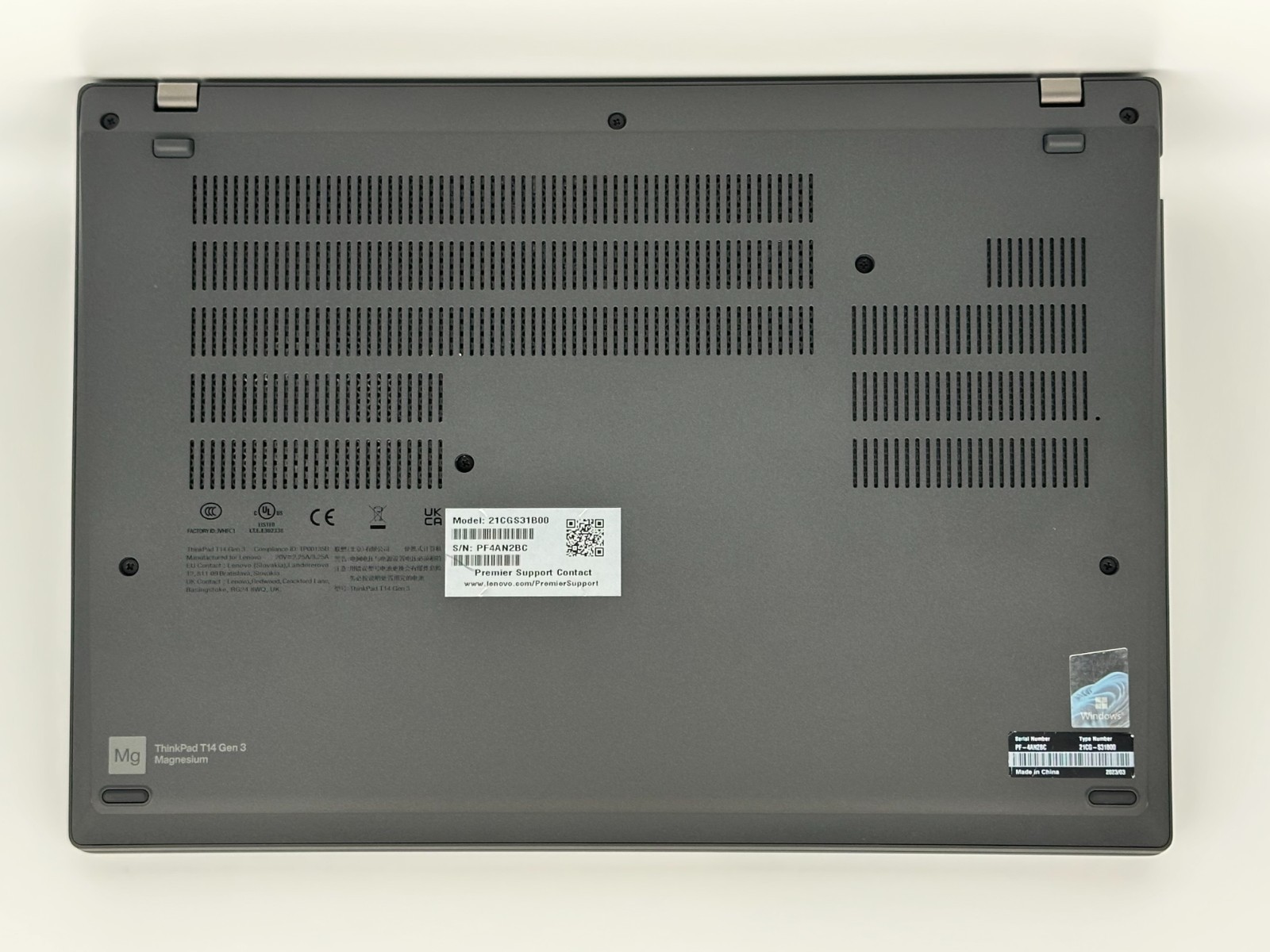 Lenovo ThinkPad T14 Gen 3 Laptop AMD RYZEN 7 PRO 6850U 16GB RAM 256GB SSD W11P