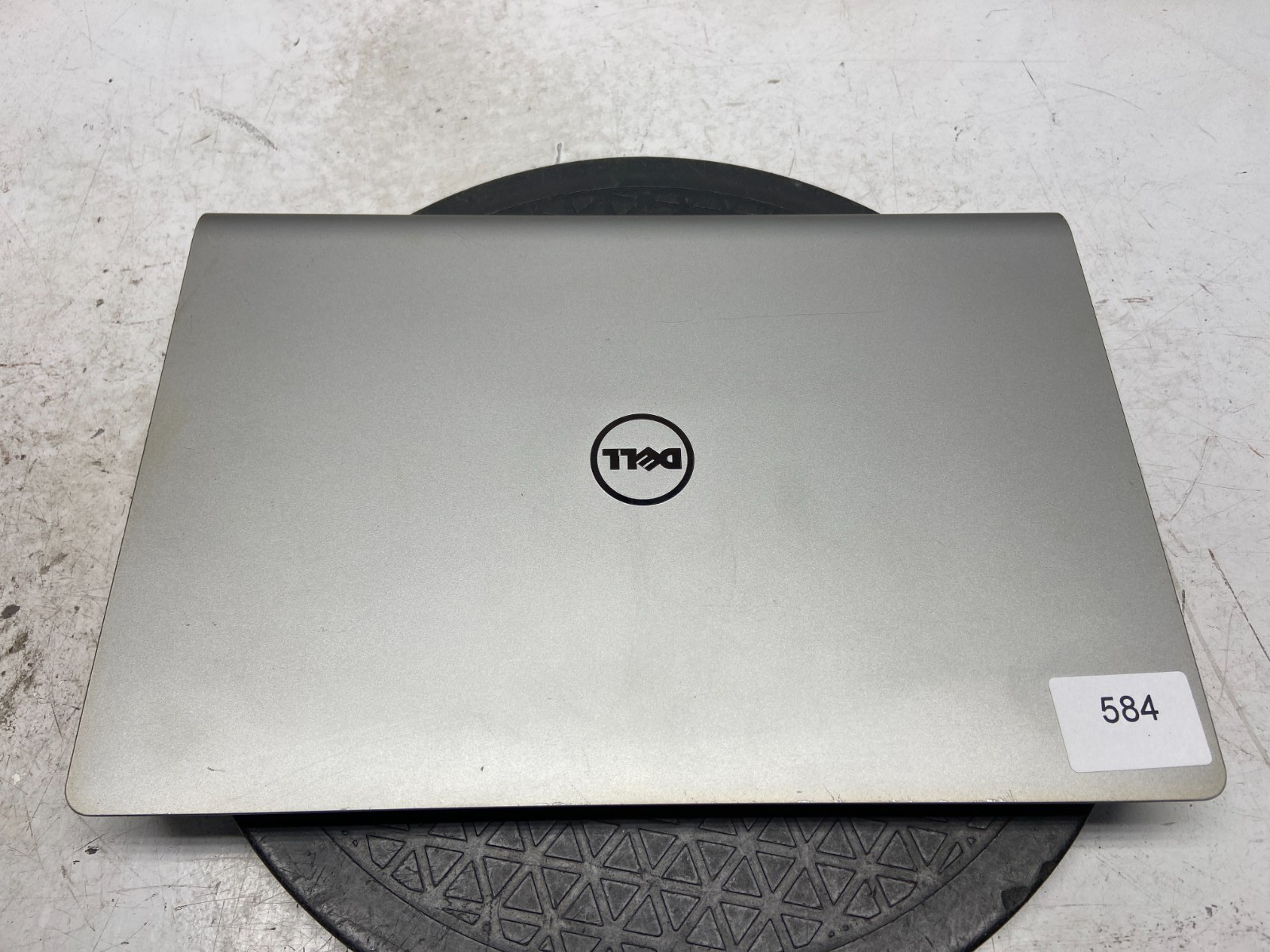 Dell Inspiron 3137 Intel Celeron 2955U 1.4GHz 2 GB NO HDD