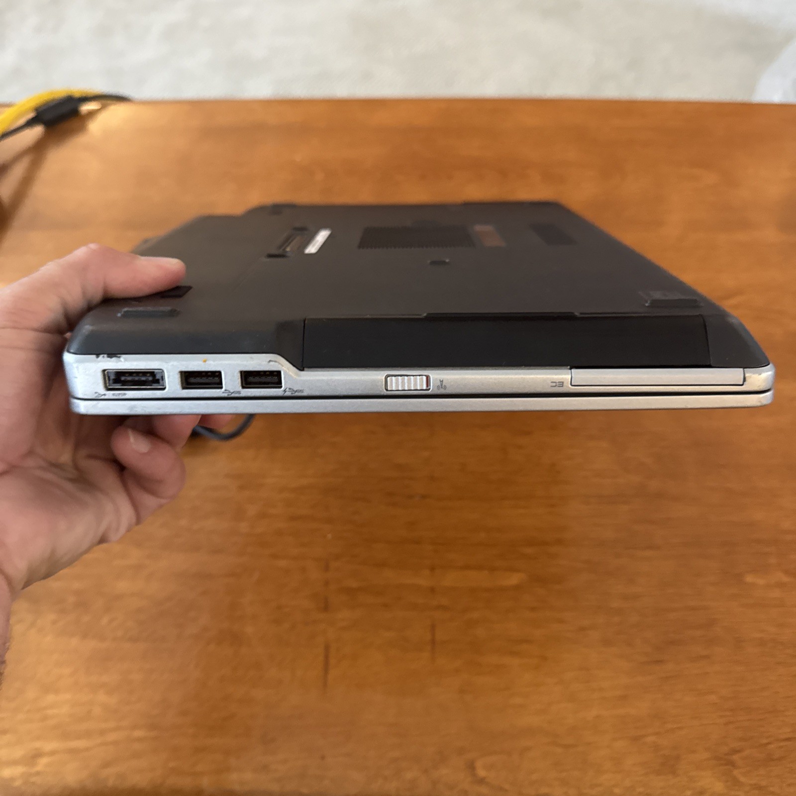 Dell Latitude Laptop E6430 No Operating System No Ac Adapter As Is