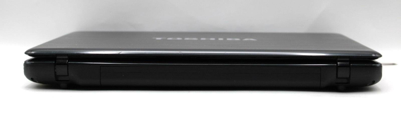 Toshiba Satellite P745 i5-2430M@2.4GHz 6GB DDR3 NO STORAGE OR OS*USED/TESTED*