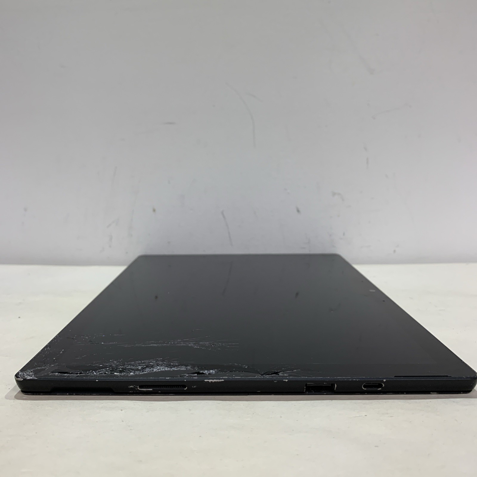 Microsoft Surface Pro 7 Intel Core i5-1035G4 8GB RAM 256GB SSD Win11 Home | READ