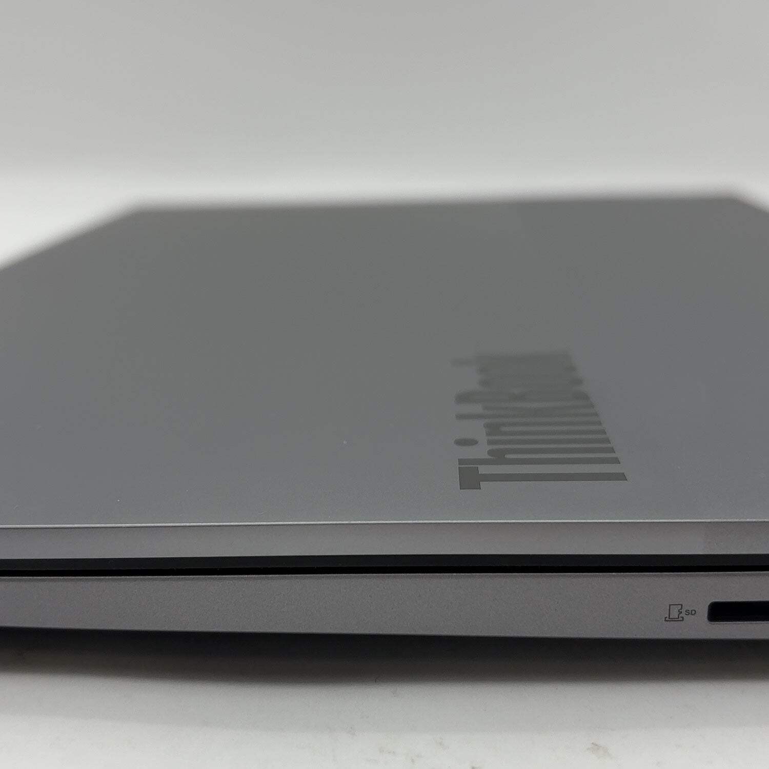 Lenovo Thinkbook 16 Gen 9 21US 16″ Core 7 240H 2.5GHz 16GB RAM 512GB SSD