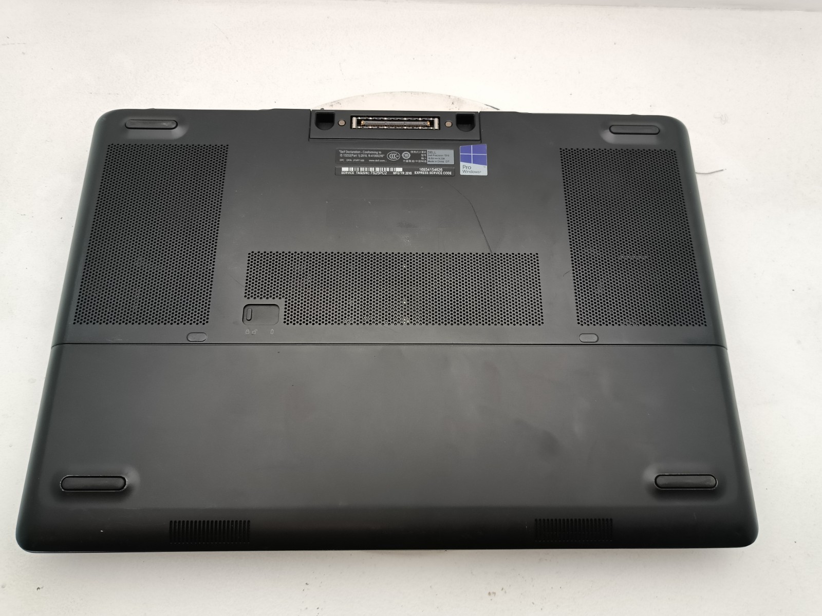 Dell Precision 7510 15″ Laptop Core i7-6820HQ @ 2.7GHz 32GB AMD Radeon Read #91