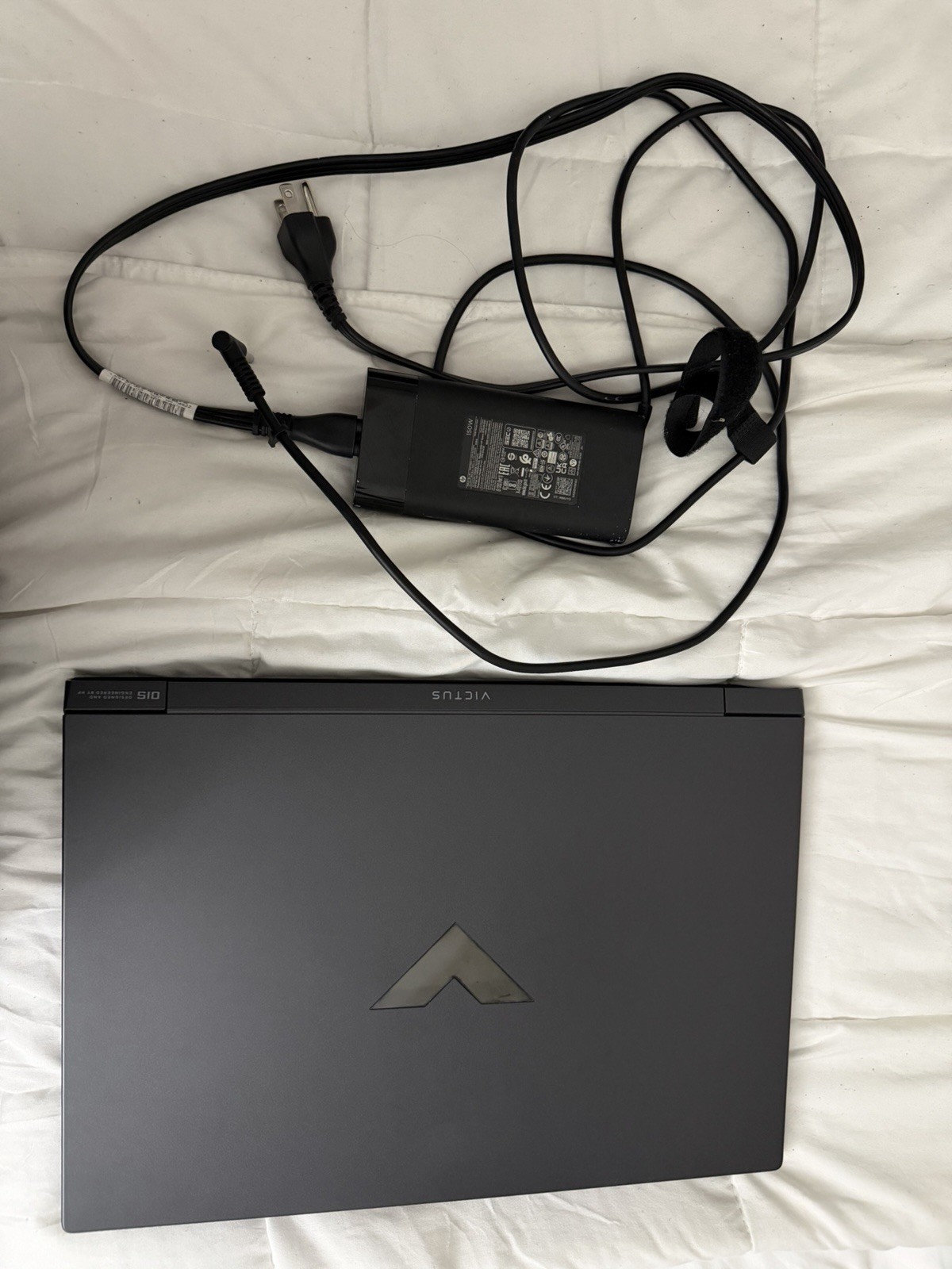 HP Victus 15-fa1093dx Gaming Laptop 15.6″ 144Hz i5-12450H 32GB 1TB SSD GTX 1650