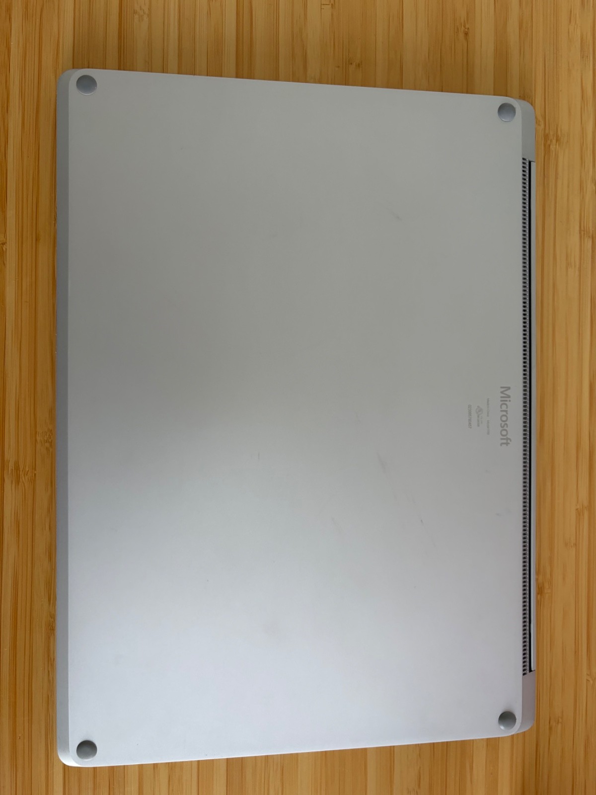 Microsoft Surface Laptop 13.5″ 256GB i5-7300U, Platinum