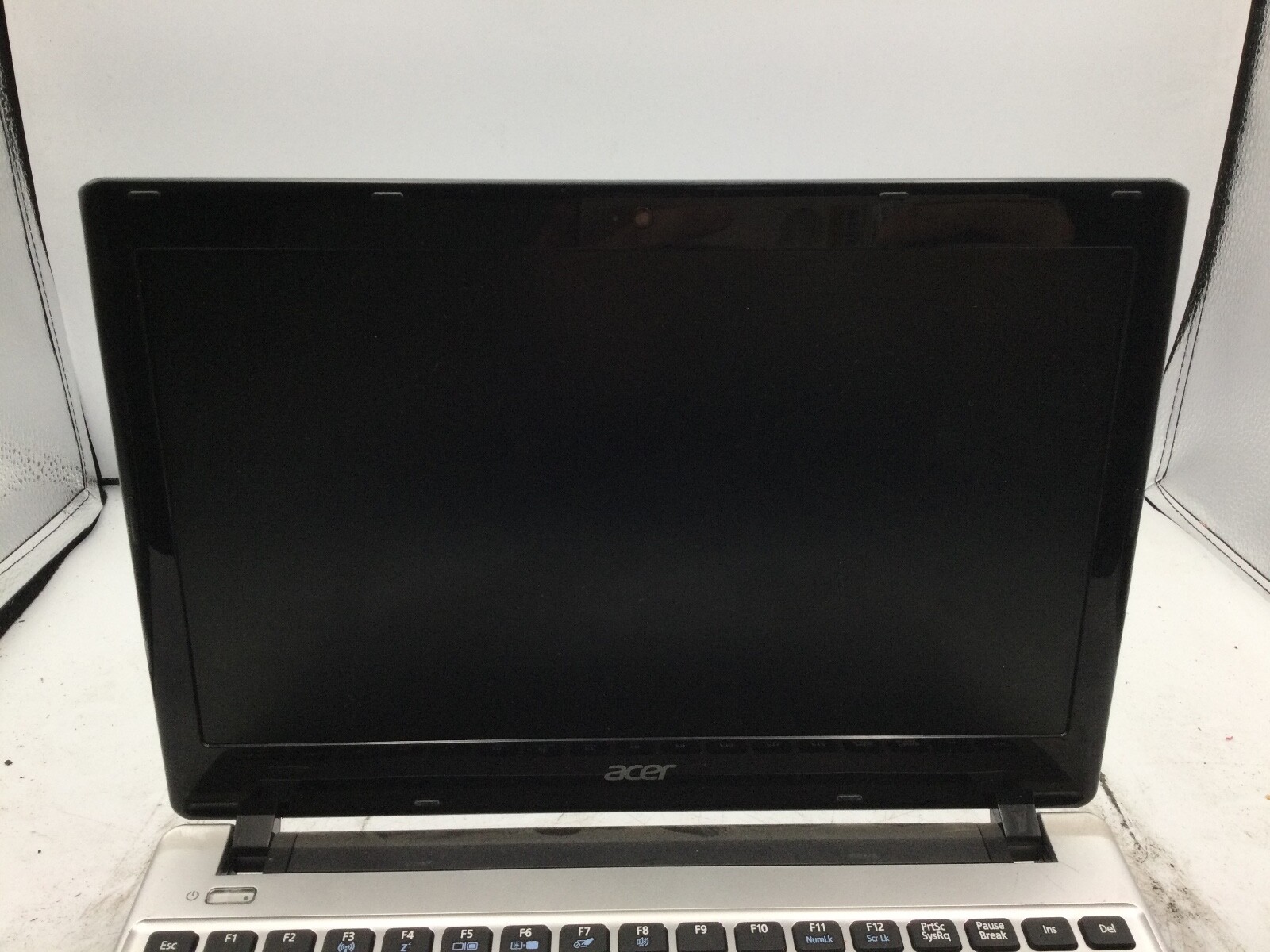 ACER ASPIRE V5-131 – FOR PARTS – INTEL CELERON – 4GB RAM – 12″ – READ DESCRIP-BB