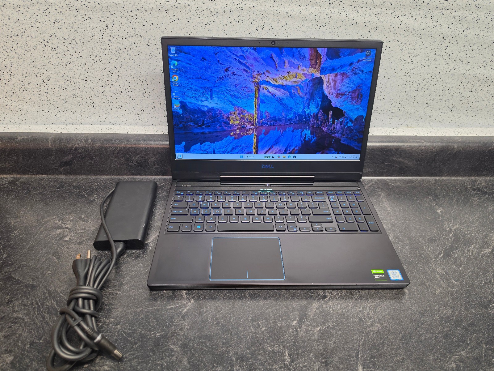Dell G5 5590 Gaming Laptop – i7-9750H, 32GB RAM, 1TB SSD, GTX 1660 Ti, 1080p IPS