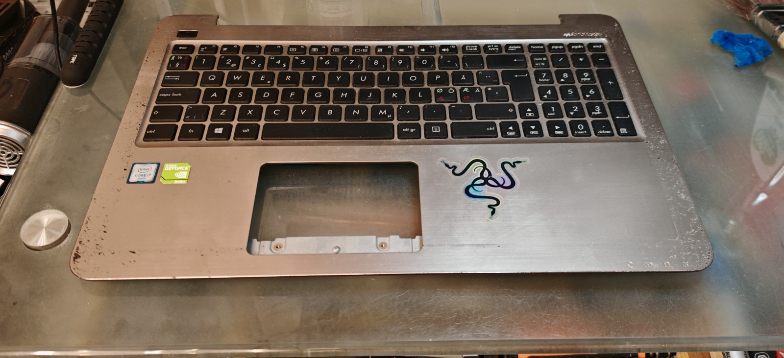 ASUS X556U R556U F556U R558 TOP BODY PALMREST 13N0-SGA0U21 13NB09S3AP0321