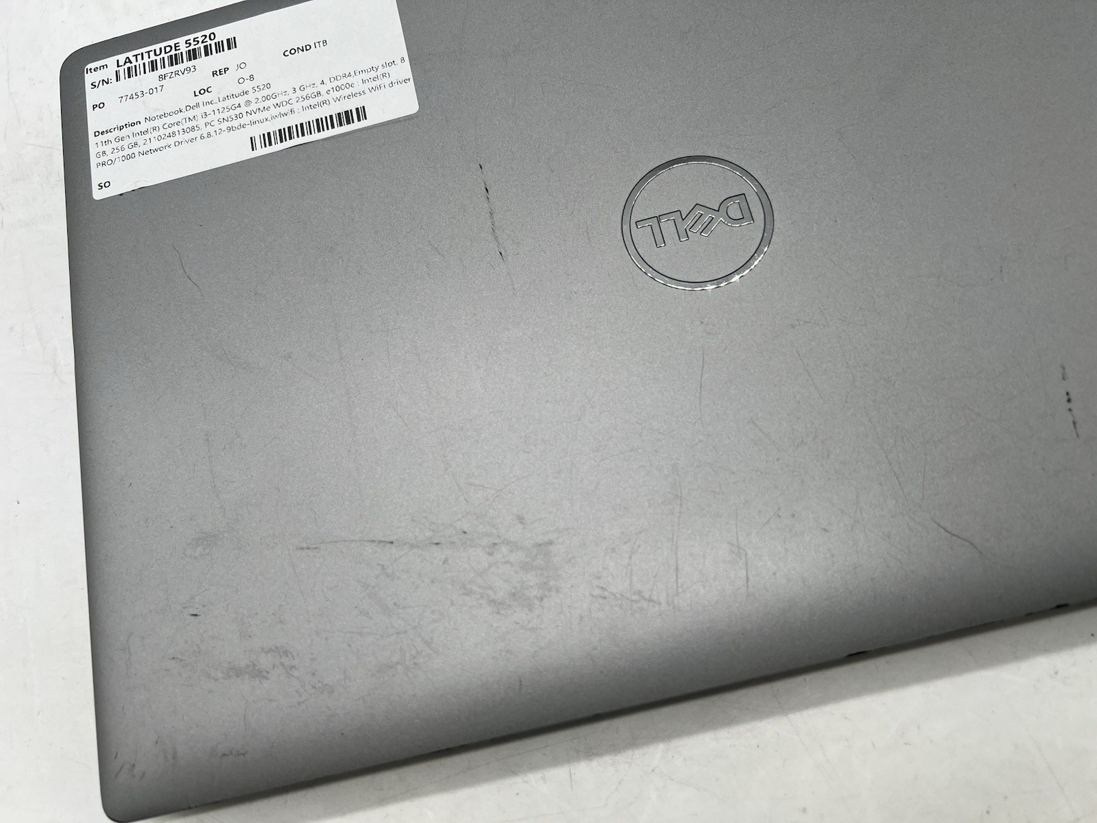 Dell Latitude 5520, i3-1125G4 @ 2.00GHz, 8GB RAM, 256GB NVMe-No OS/AC