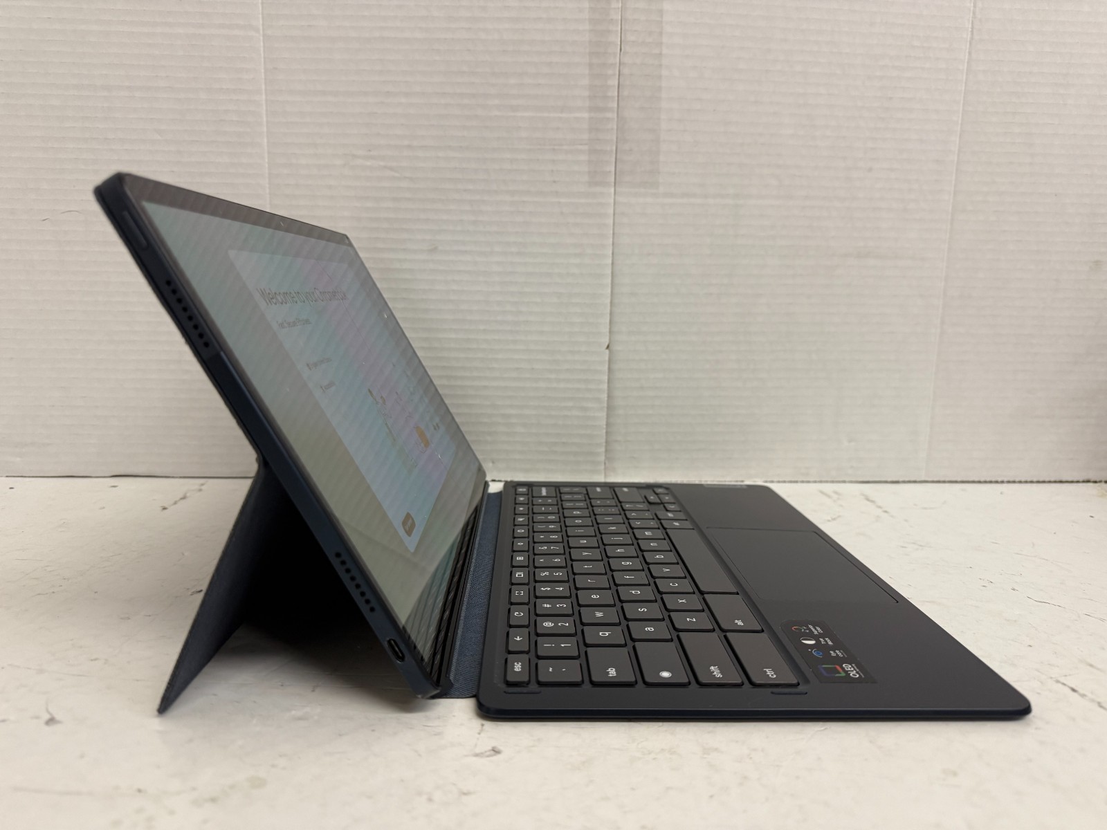 Lenovo IdeaPad Duet 5 Chromebook 2-1 Laptop 13.3″ Snapdragon 7c 8GB 128GB #LIP1