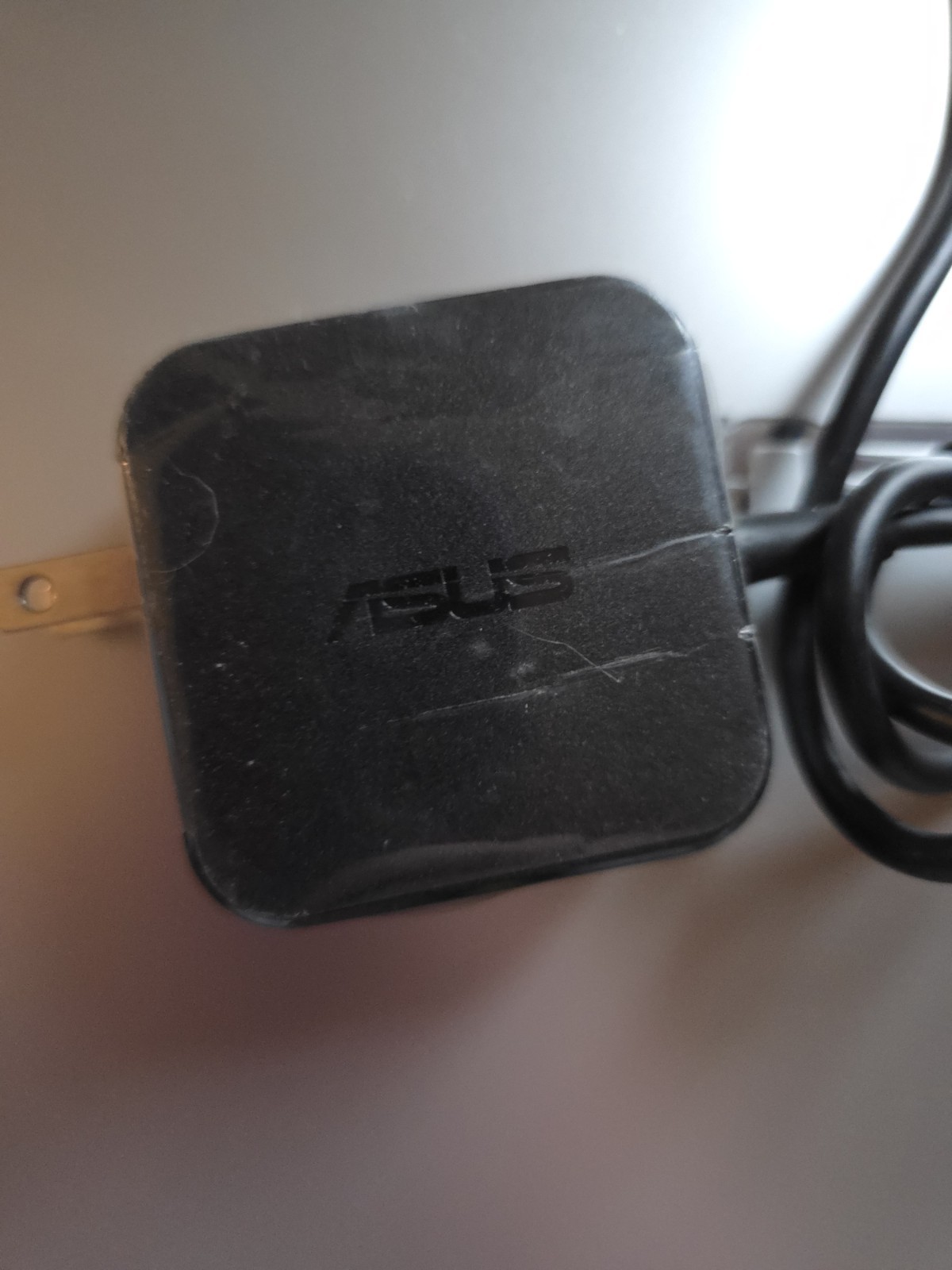 Used ASUS Chromebook CX1400CK 14″ Celeron 2.1GHz 4GB Ram 64GB SSD Integrated