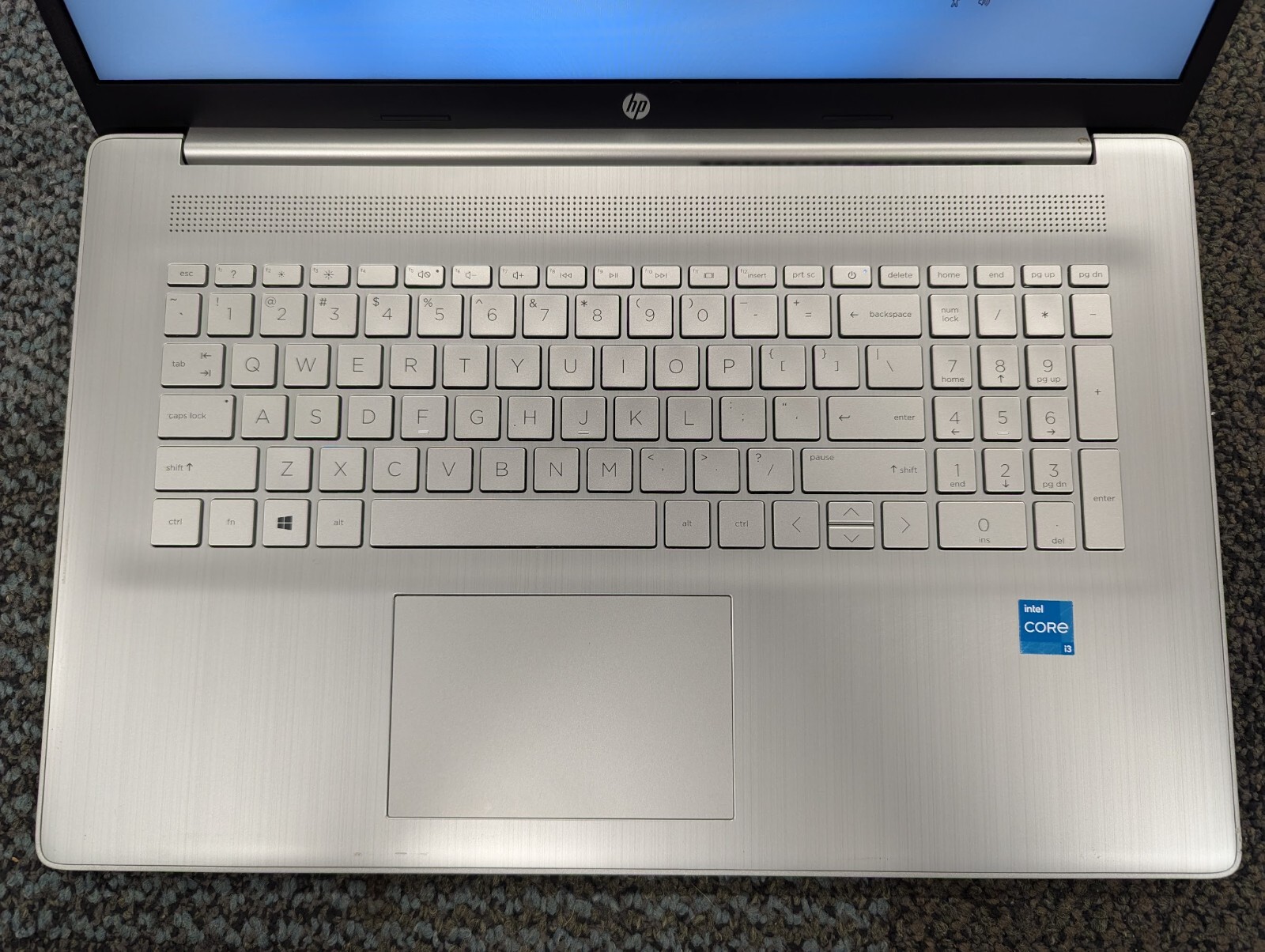 HP 17-CN0273ST 17.3″ Laptop, Intel i3, 8GB Memory, 512GB SSD, Windows 11 Home