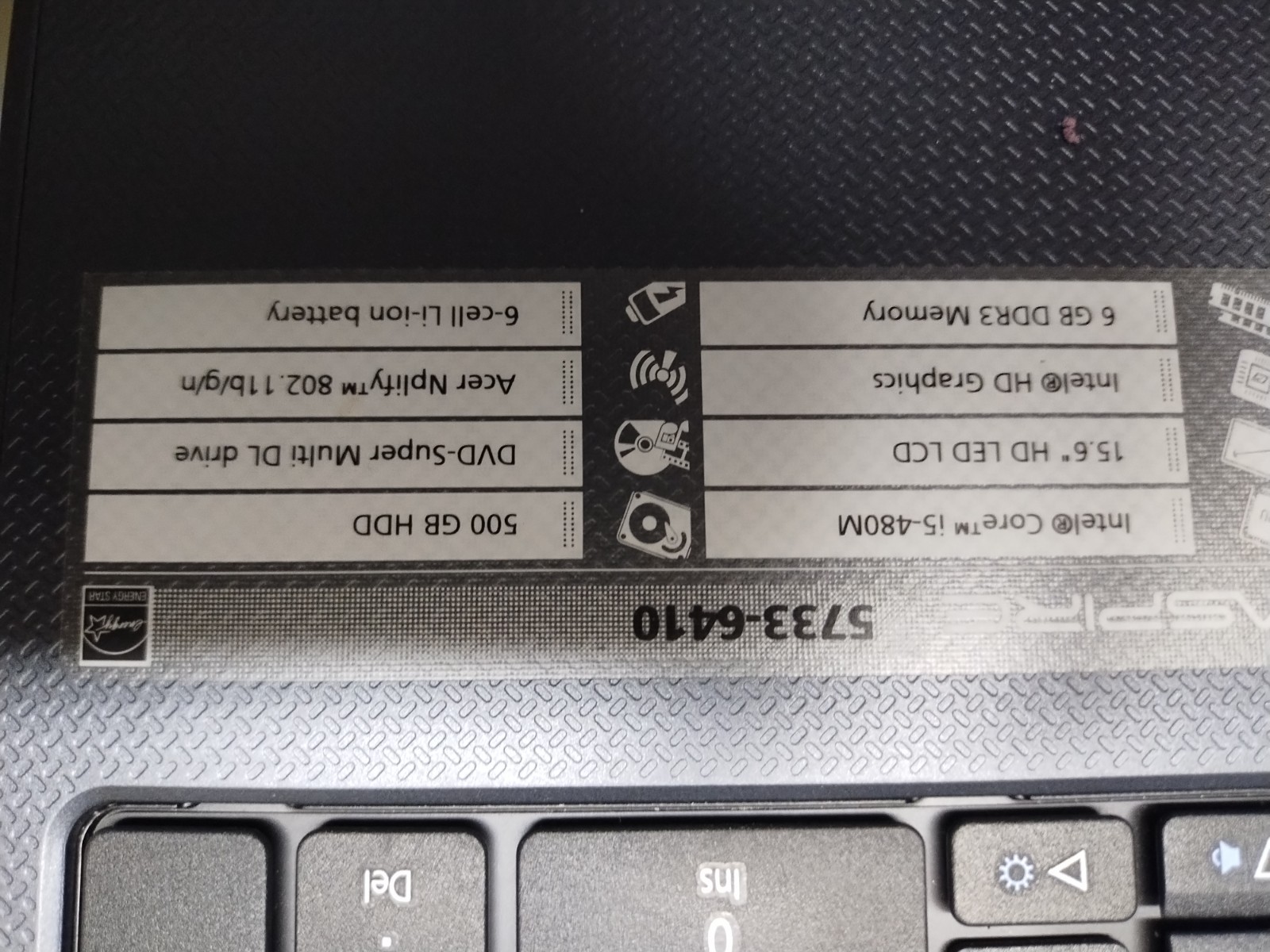 Acer Aspire 5733-6410 Intel Core i5-380M 6GB No operating system. new battery