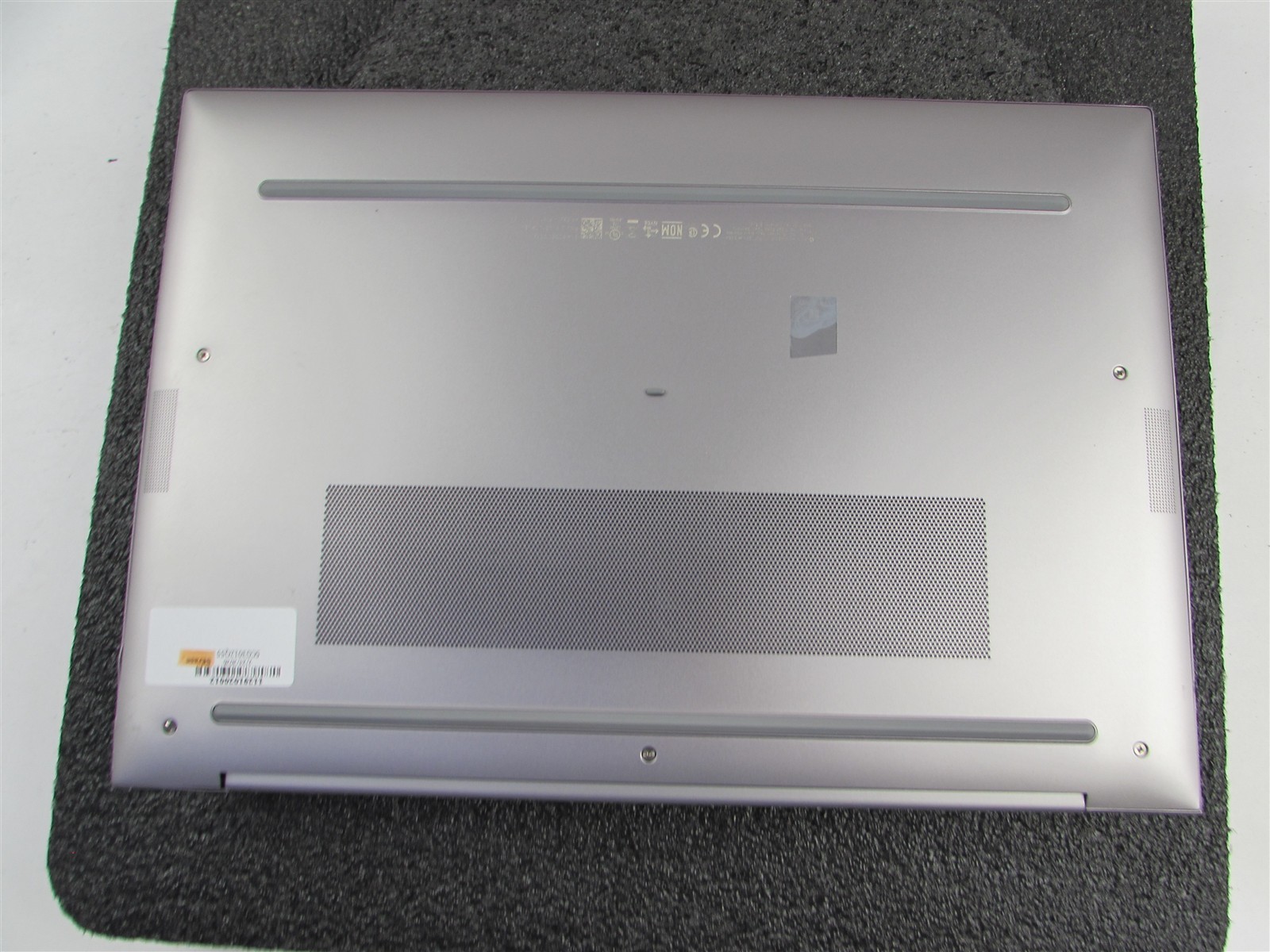 HP ZBOOK FIREFLY 16 (G9) 1920X1080 FHD I7-1265U 512GB SSD 16GB RAM NO O.S