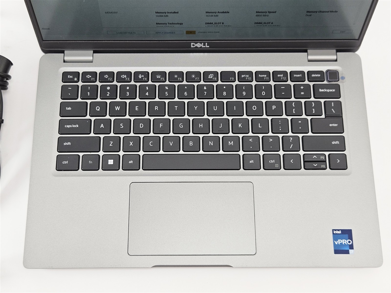 Dell Latitude 5431 16GB RAM 256GB SSD i7-1270P 14″ Titan Gray Laptop