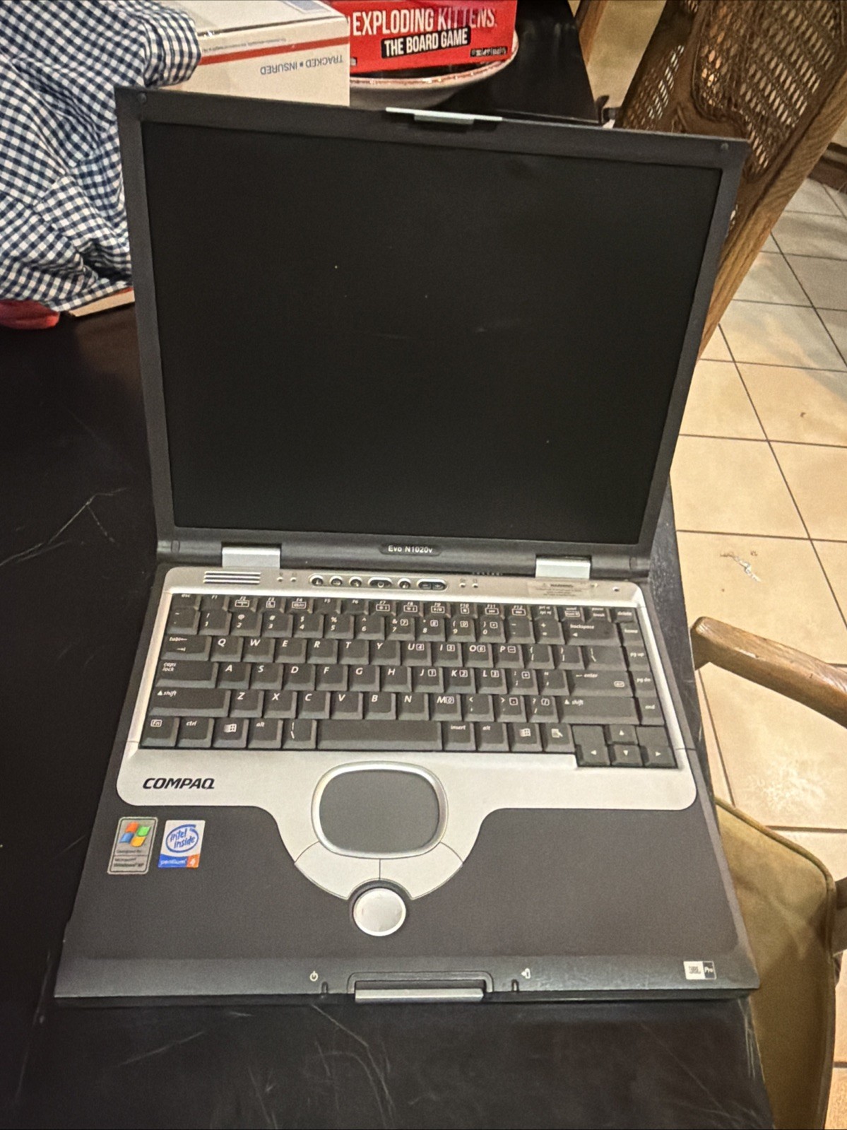Compaq EVO N1020V 14″ Laptop Intel Pentium 4 512 Mb RAM- With Games